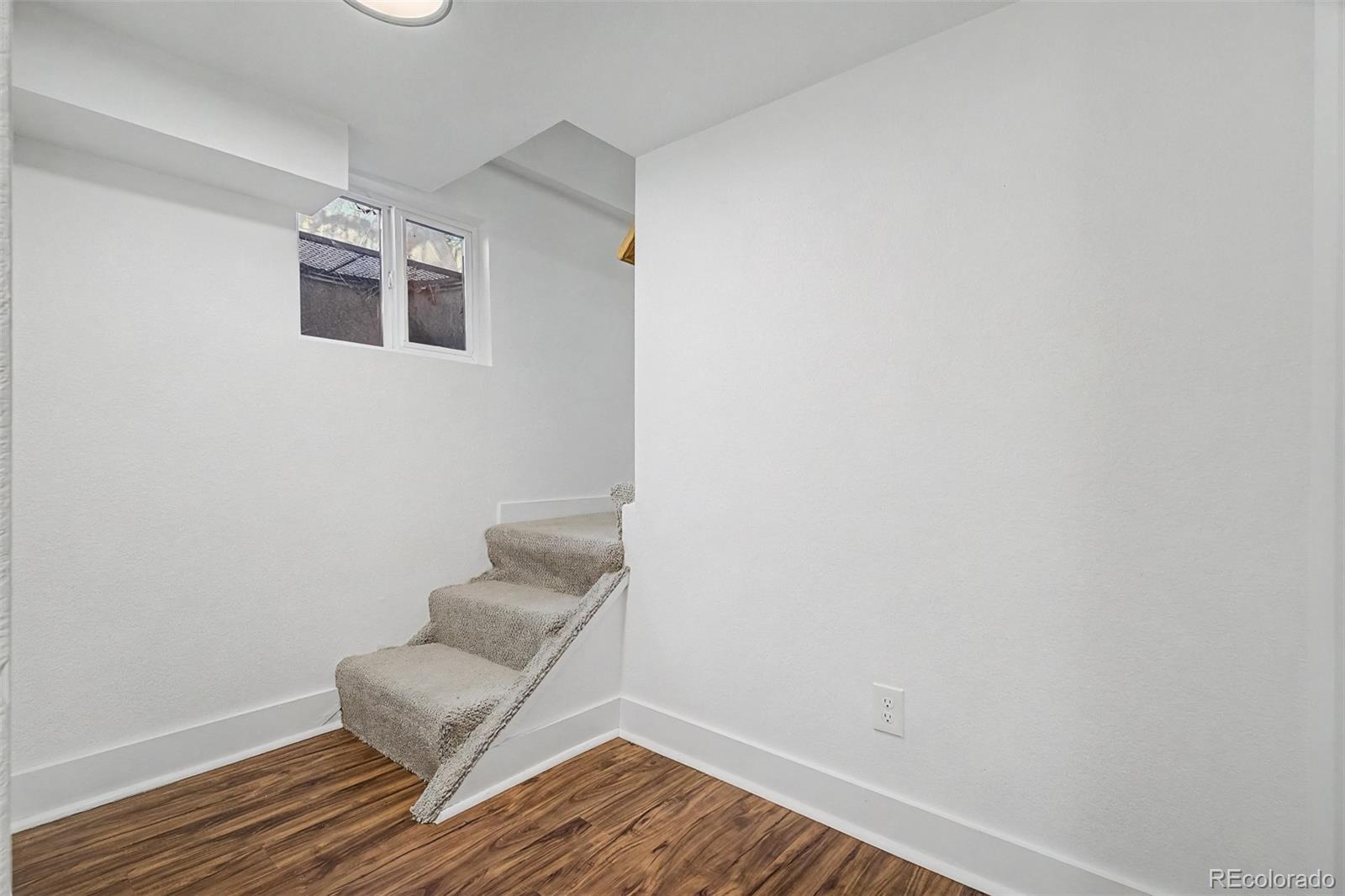 MLS Image #28 for 2600 n vine street,denver, Colorado