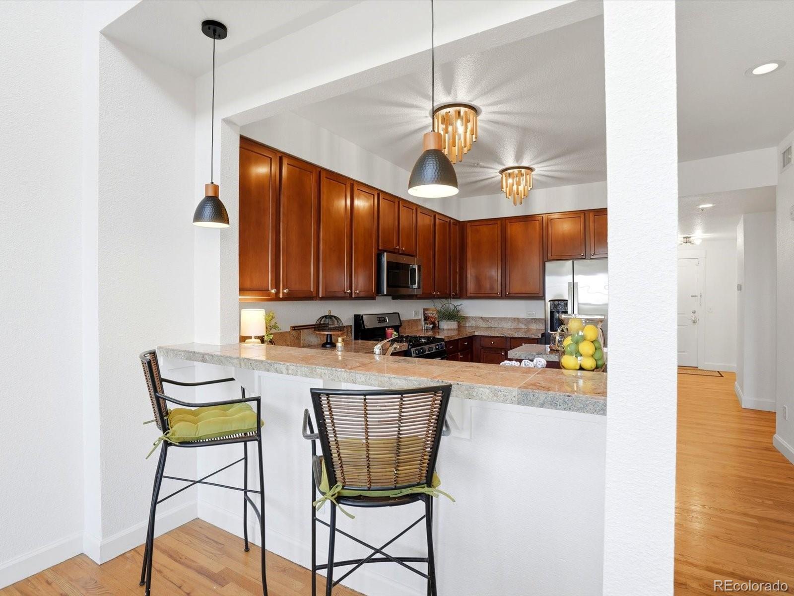 MLS Image #19 for 1699 n downing street,denver, Colorado