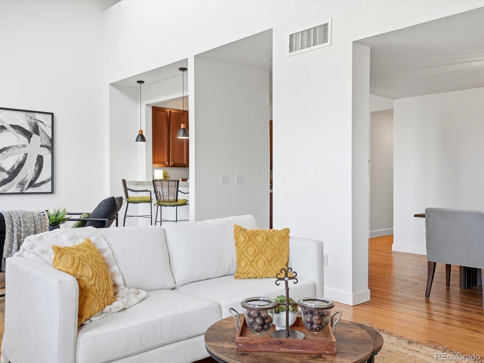 MLS Image #30 for 1699 n downing street,denver, Colorado