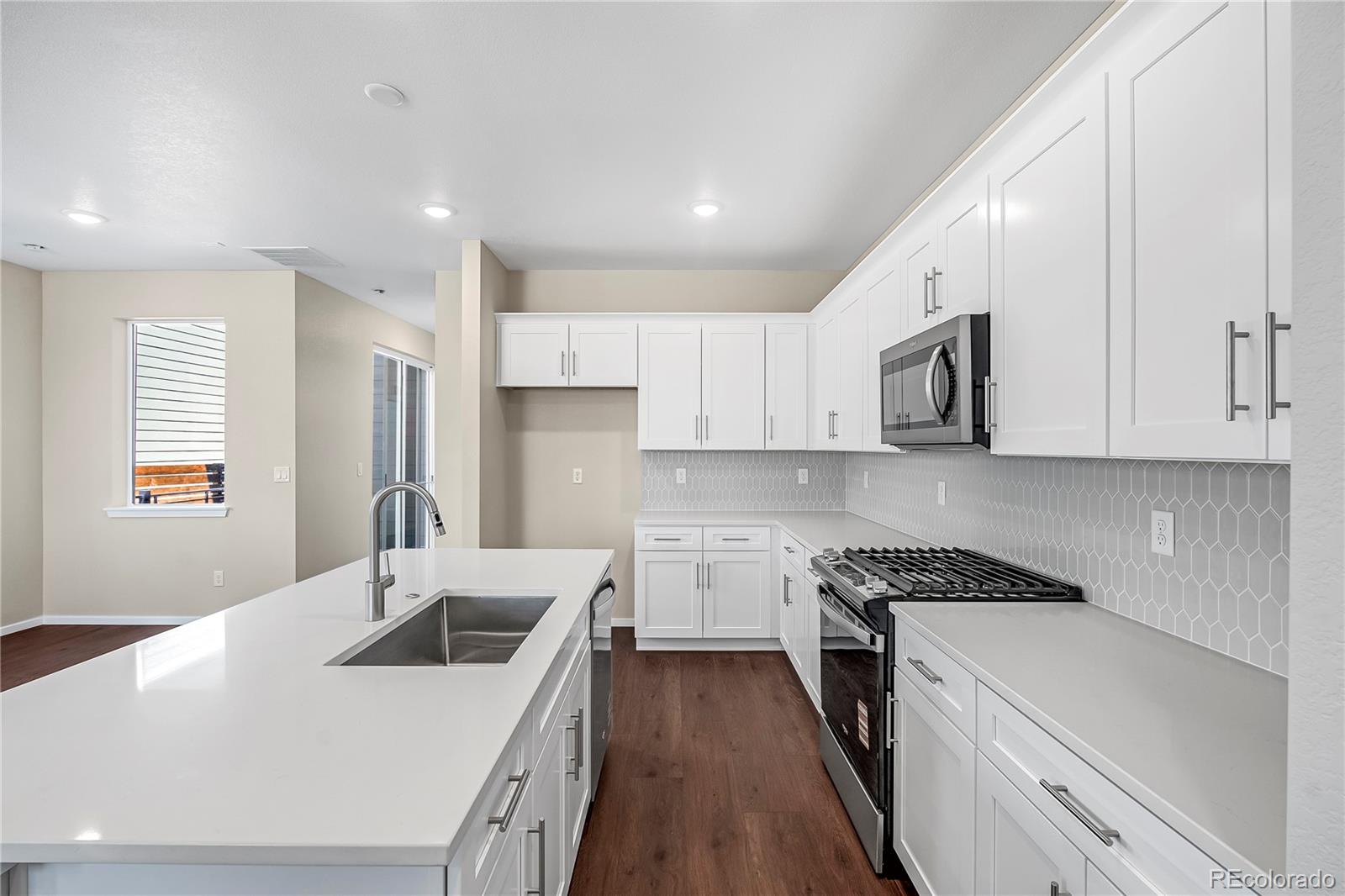 MLS Image #5 for 13196  barefoot lakes parkway,firestone, Colorado