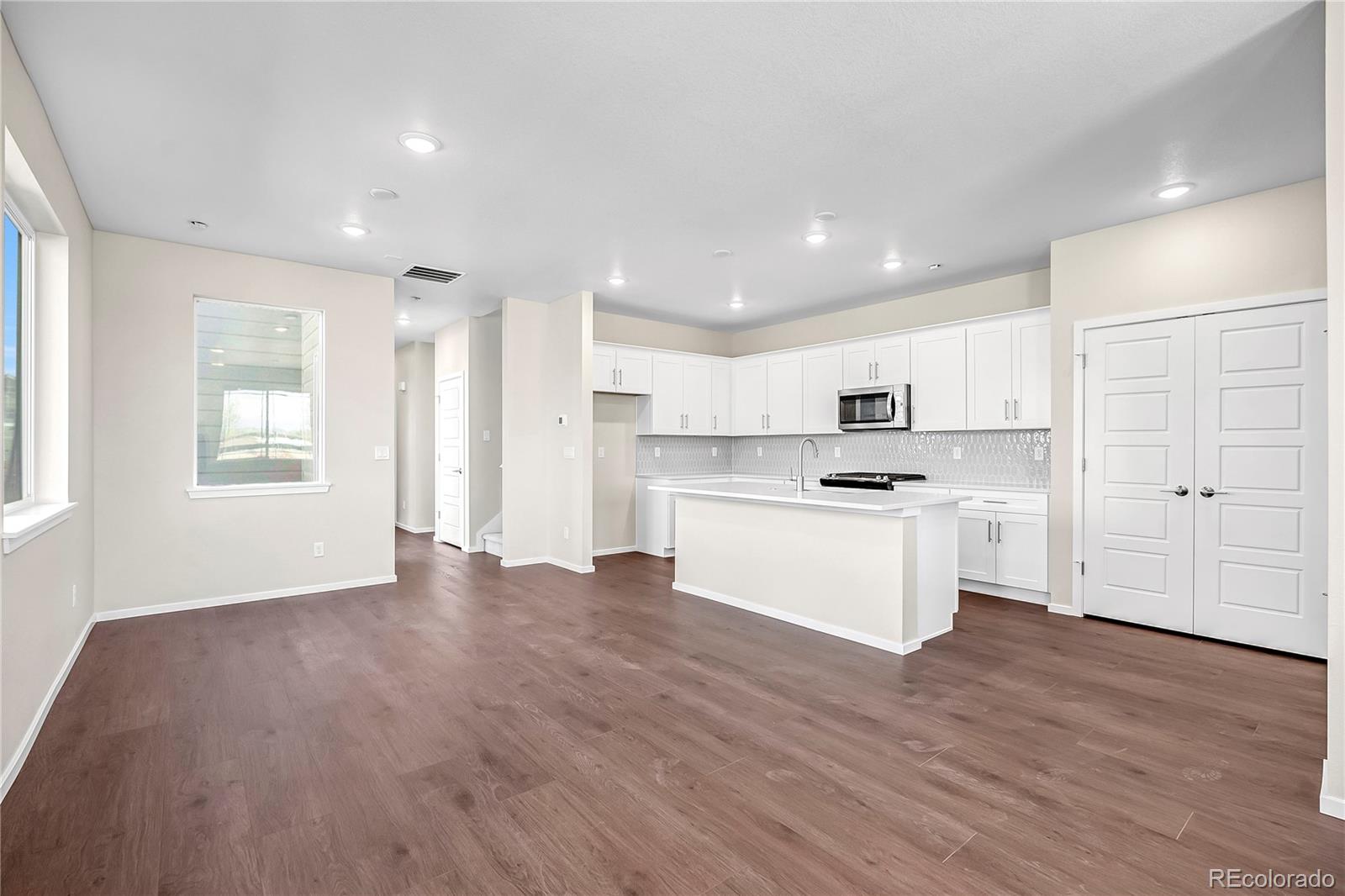 MLS Image #7 for 13196  barefoot lakes parkway,firestone, Colorado