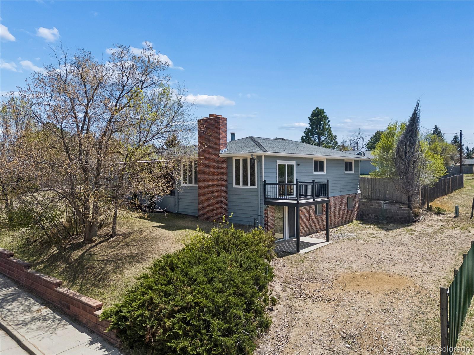 MLS Image #4 for 327 s pine street,elizabeth, Colorado