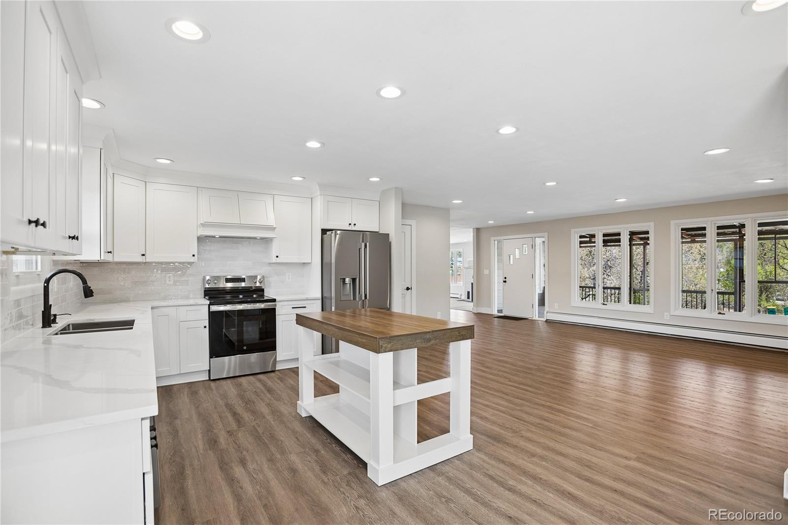 MLS Image #7 for 327 s pine street,elizabeth, Colorado
