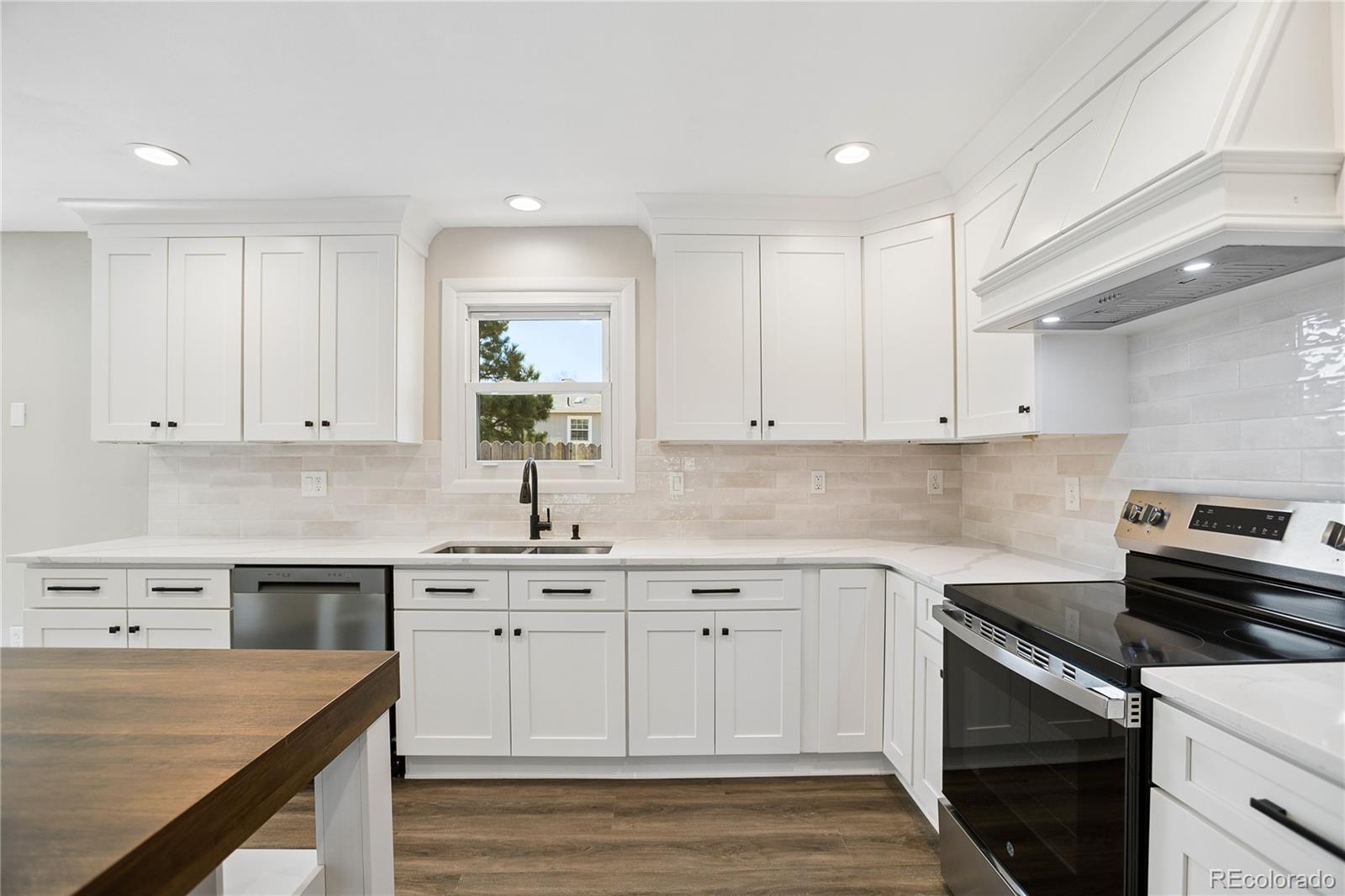 MLS Image #8 for 327 s pine street,elizabeth, Colorado