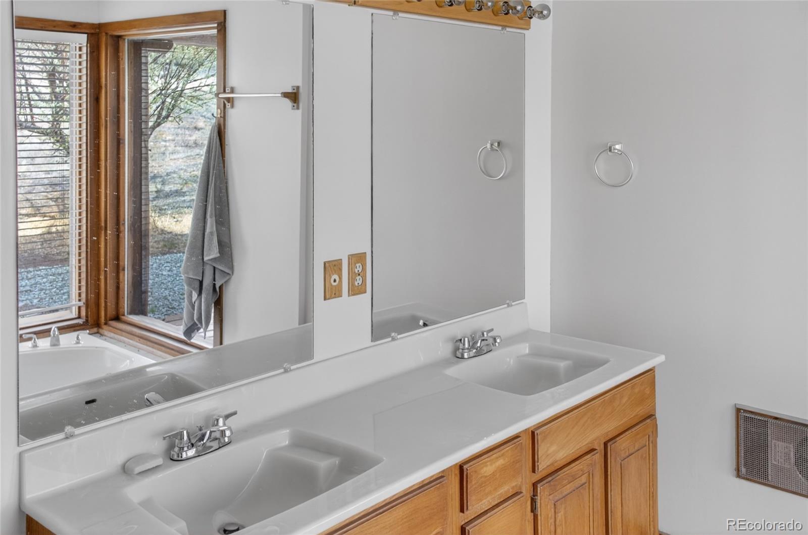 MLS Image #17 for 34425  county rd 14.5 ,blanca, Colorado