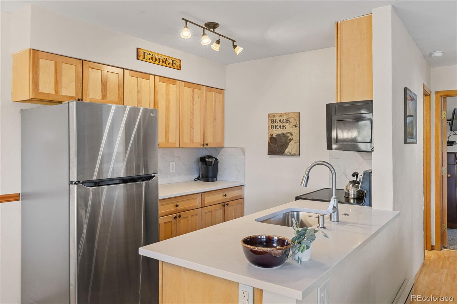 MLS Image #3 for 875  four o clock road d3,breckenridge, Colorado