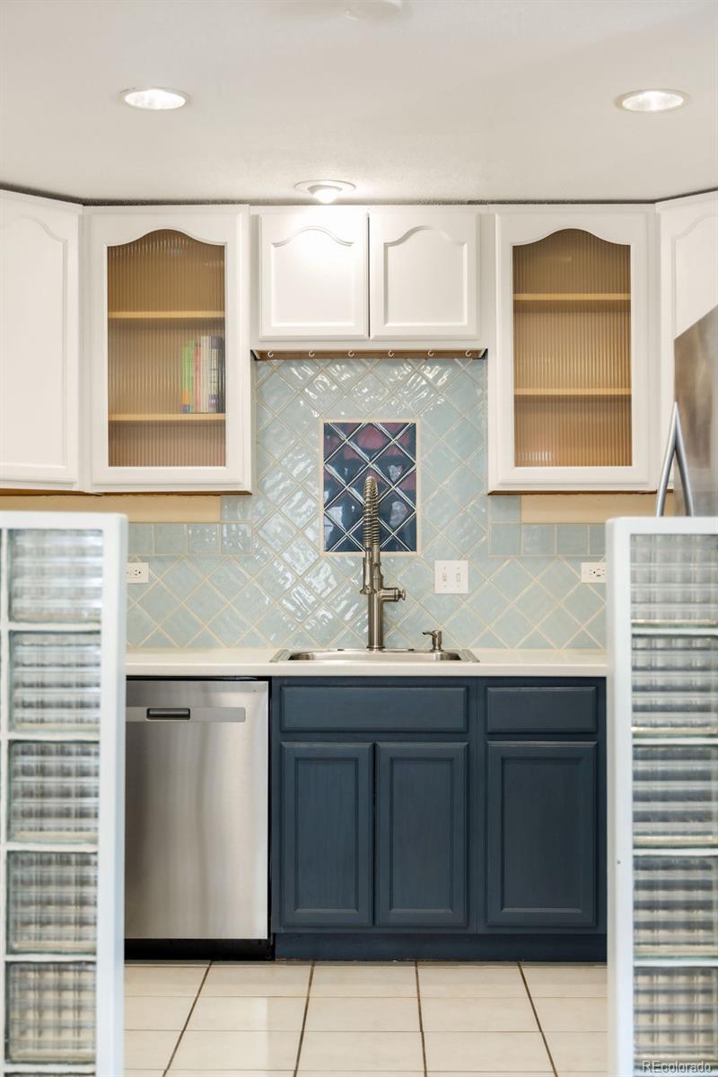 MLS Image #16 for 1029 n pennsylvania street 2e,denver, Colorado