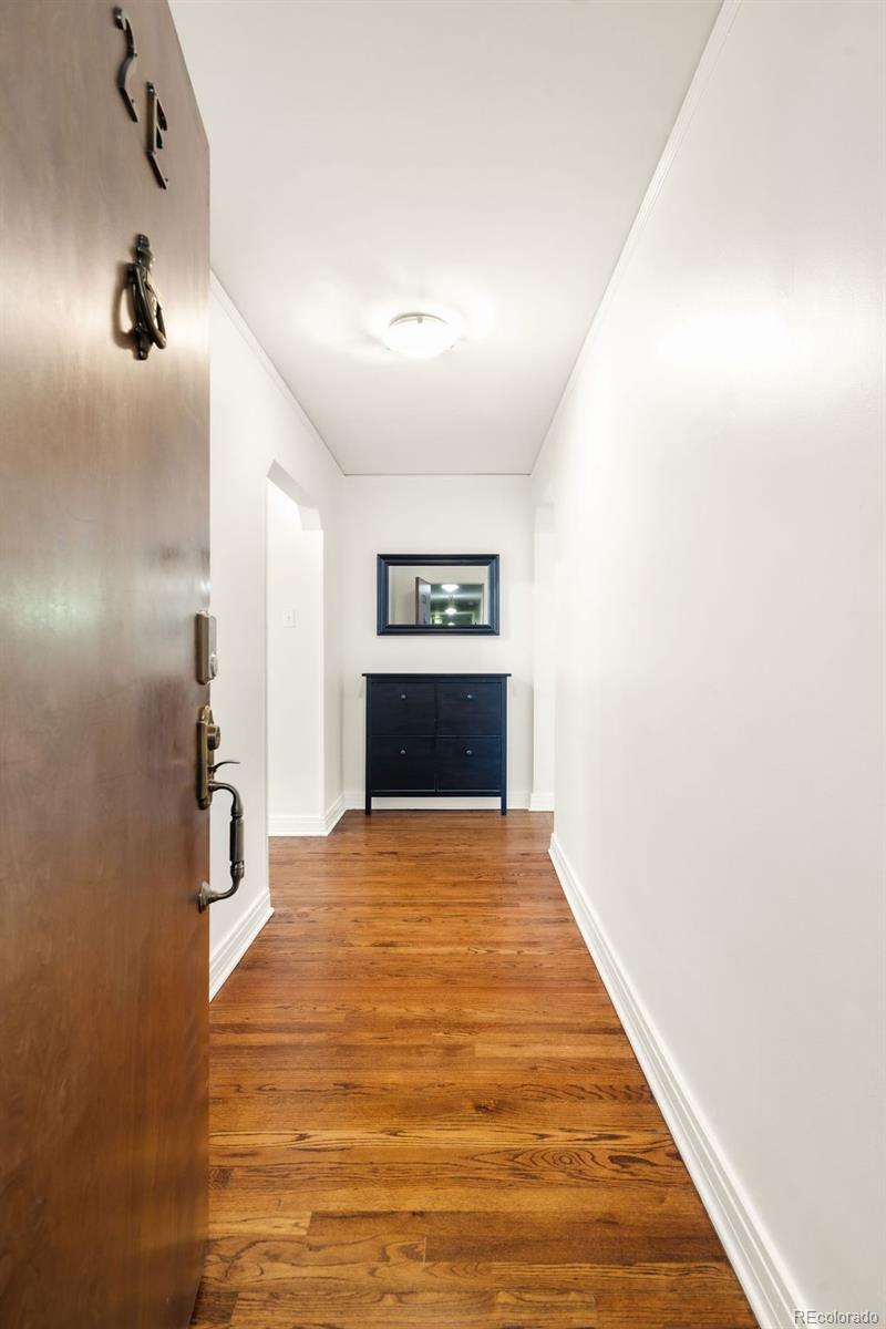 MLS Image #4 for 1029 n pennsylvania street 2e,denver, Colorado