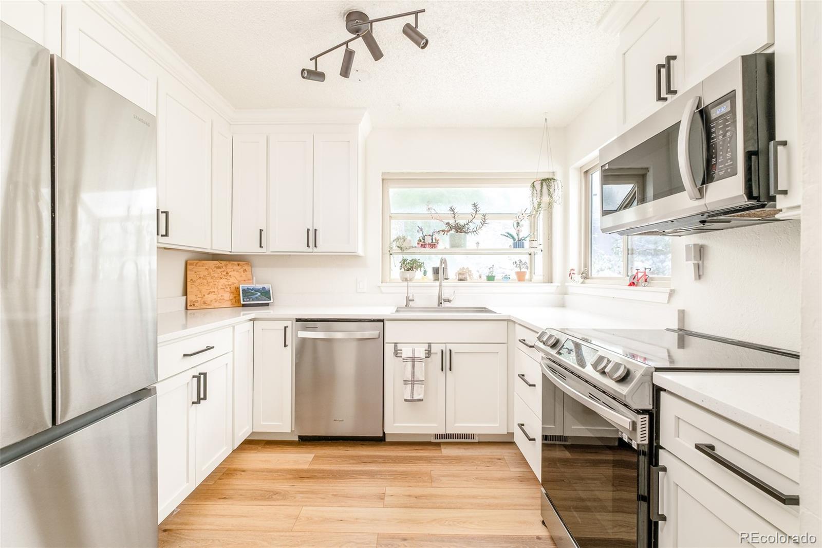 MLS Image #4 for 9277 w 98th place,broomfield, Colorado