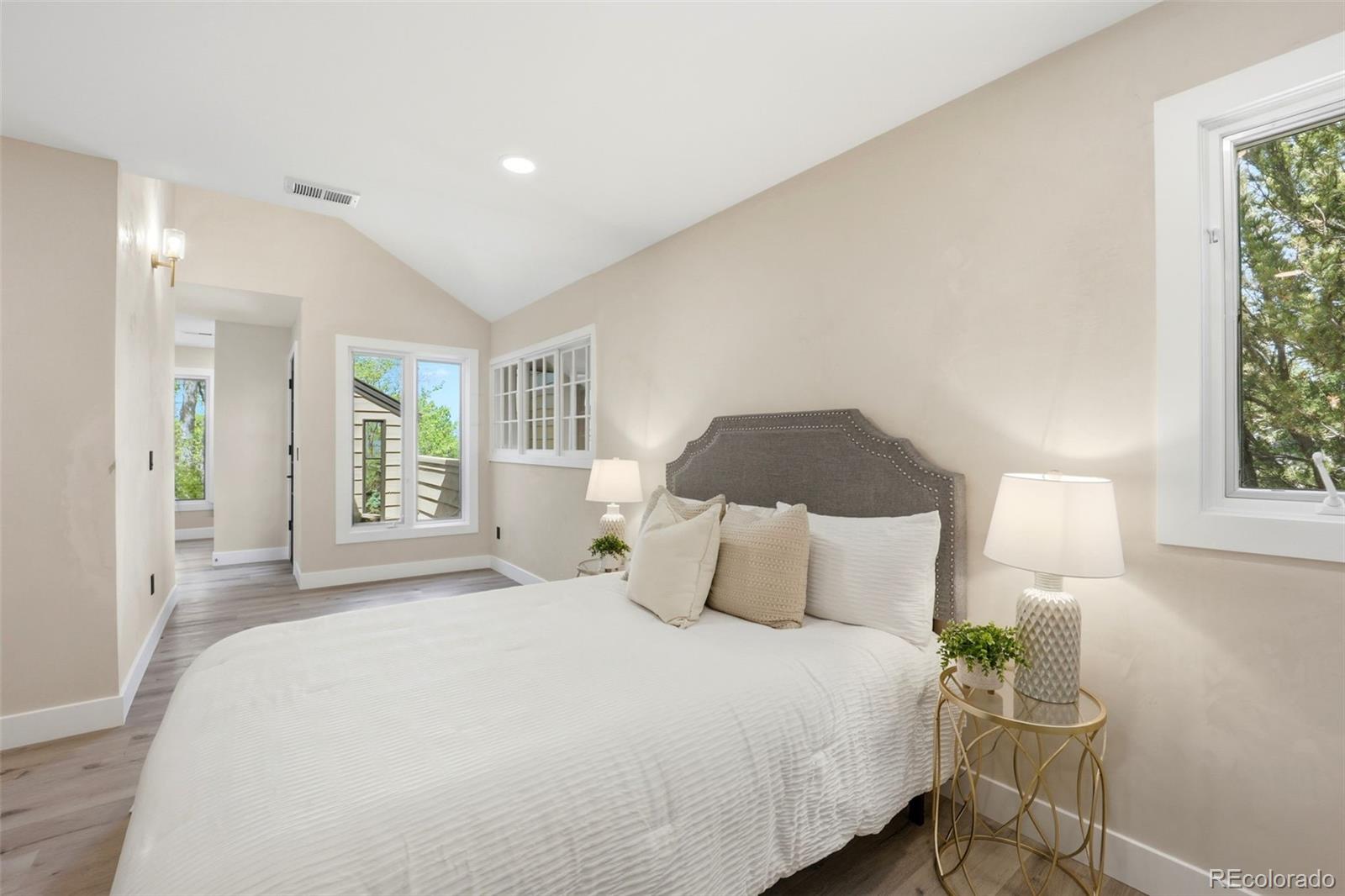 MLS Image #14 for 1581 w briarwood avenue,littleton, Colorado