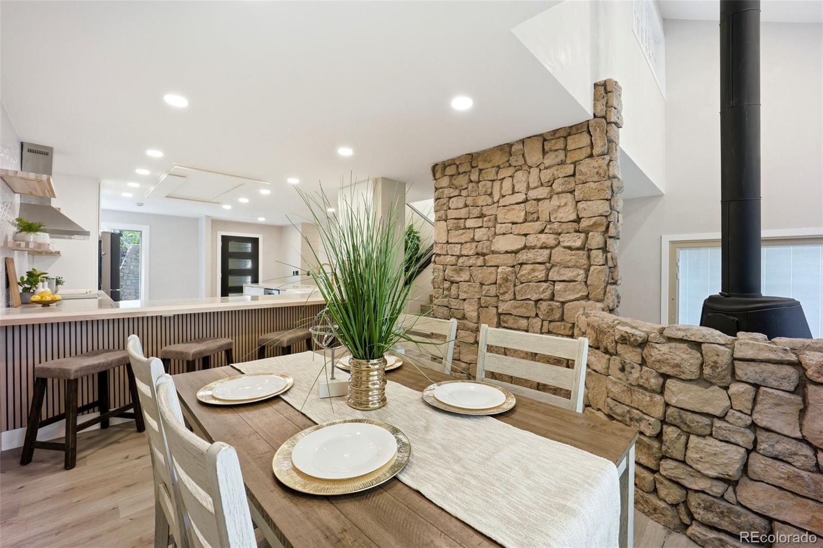 MLS Image #6 for 1581 w briarwood avenue,littleton, Colorado