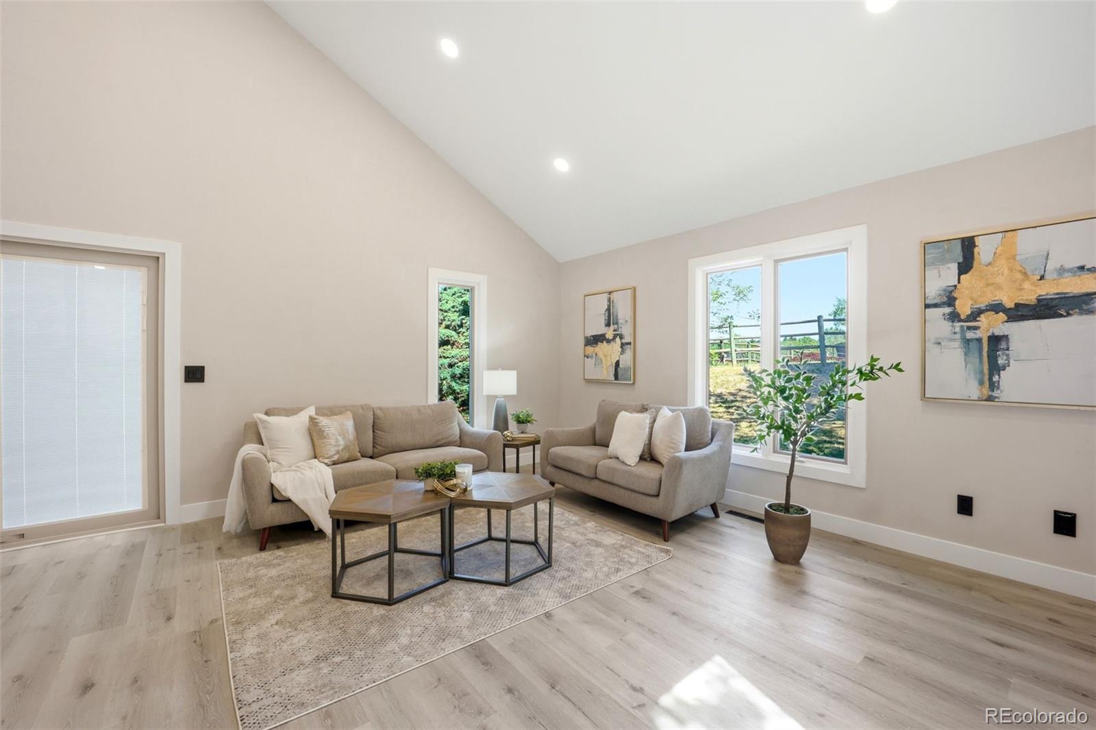 MLS Image #7 for 1581 w briarwood avenue,littleton, Colorado