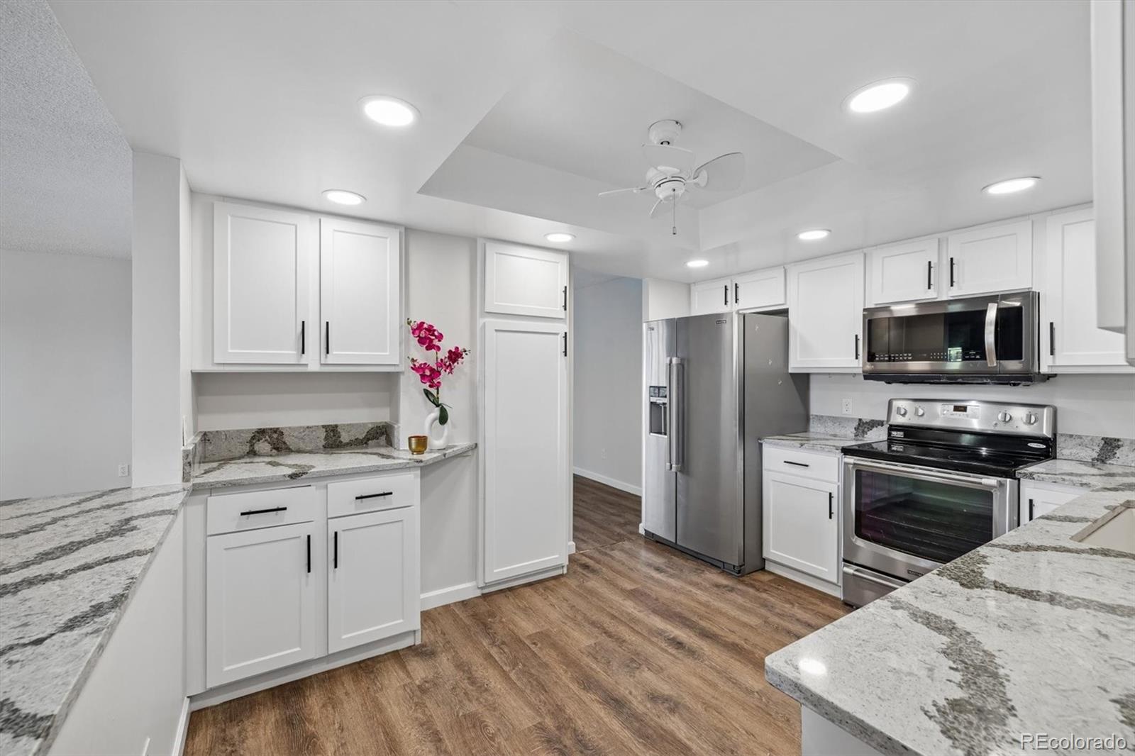 MLS Image #4 for 14300 e marina drive,aurora, Colorado