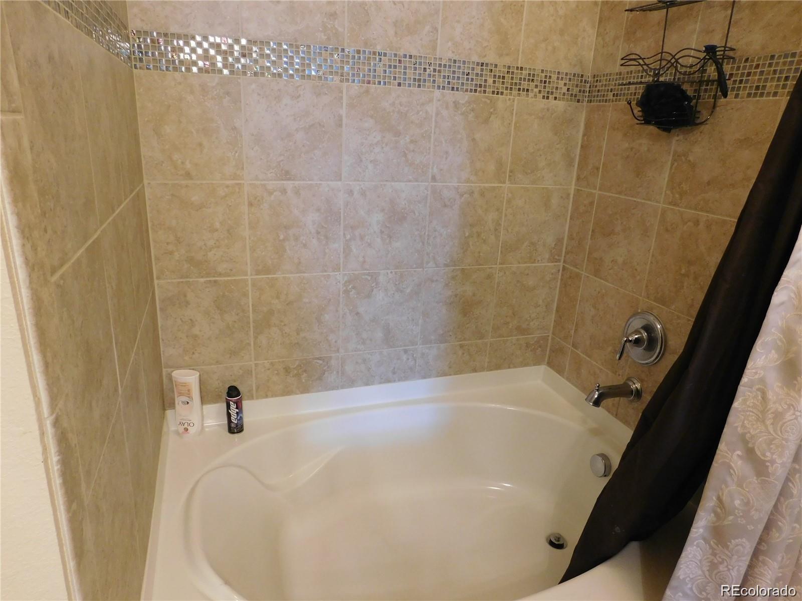 MLS Image #13 for 303  inverness way 307,englewood, Colorado