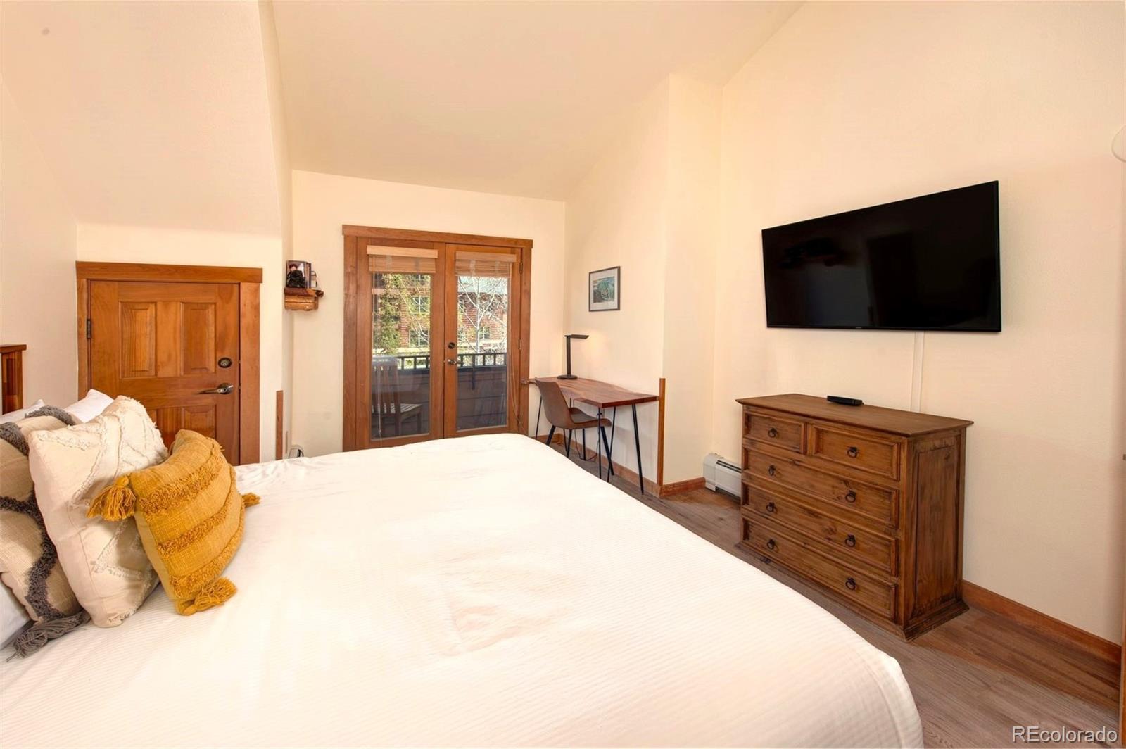 MLS Image #14 for 91  river run road,dillon, Colorado