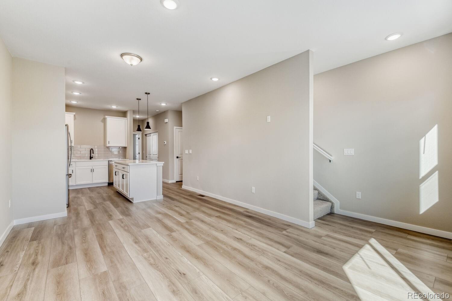 MLS Image #17 for 15343 w 68th loop,arvada, Colorado