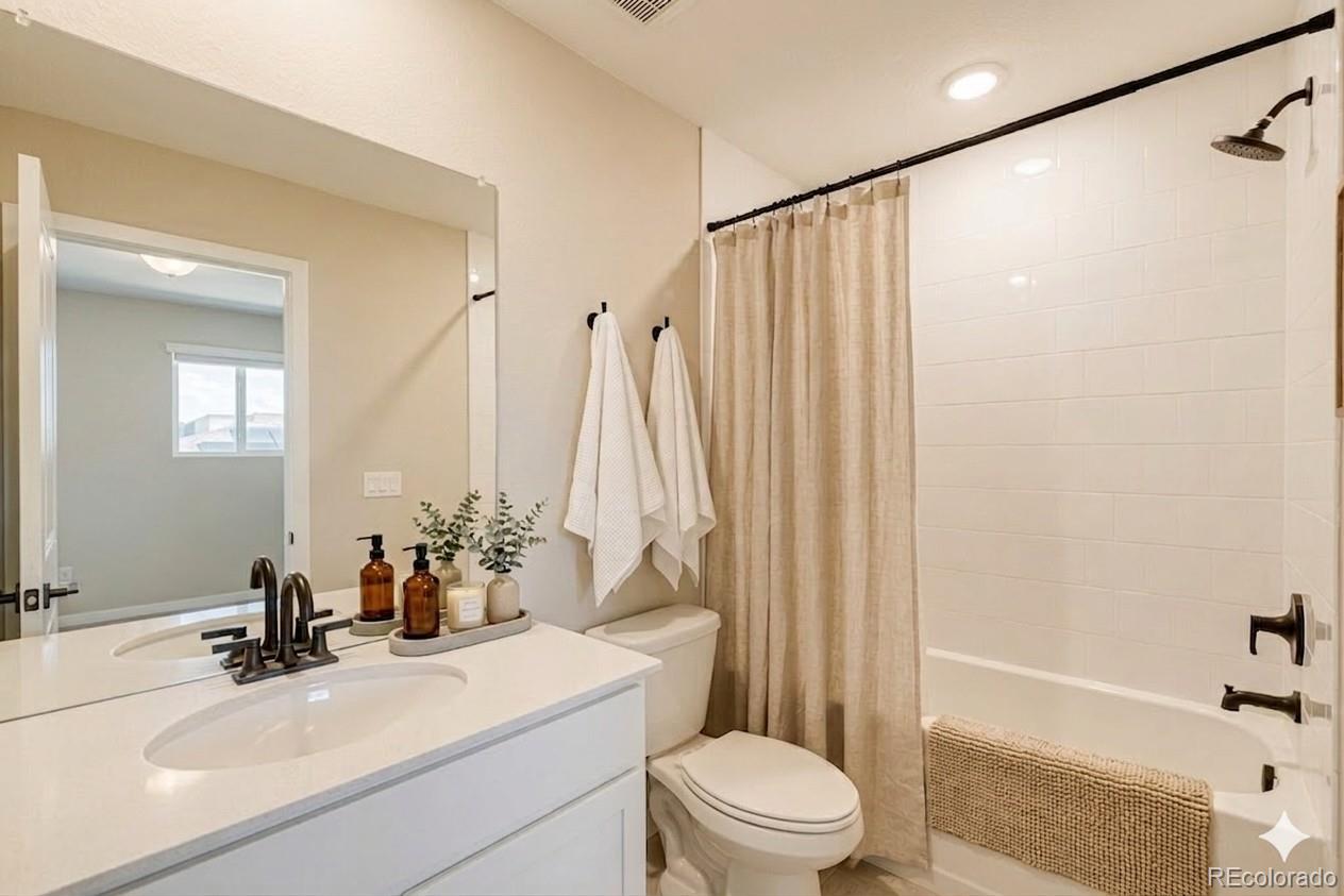 MLS Image #28 for 15343 w 68th loop,arvada, Colorado