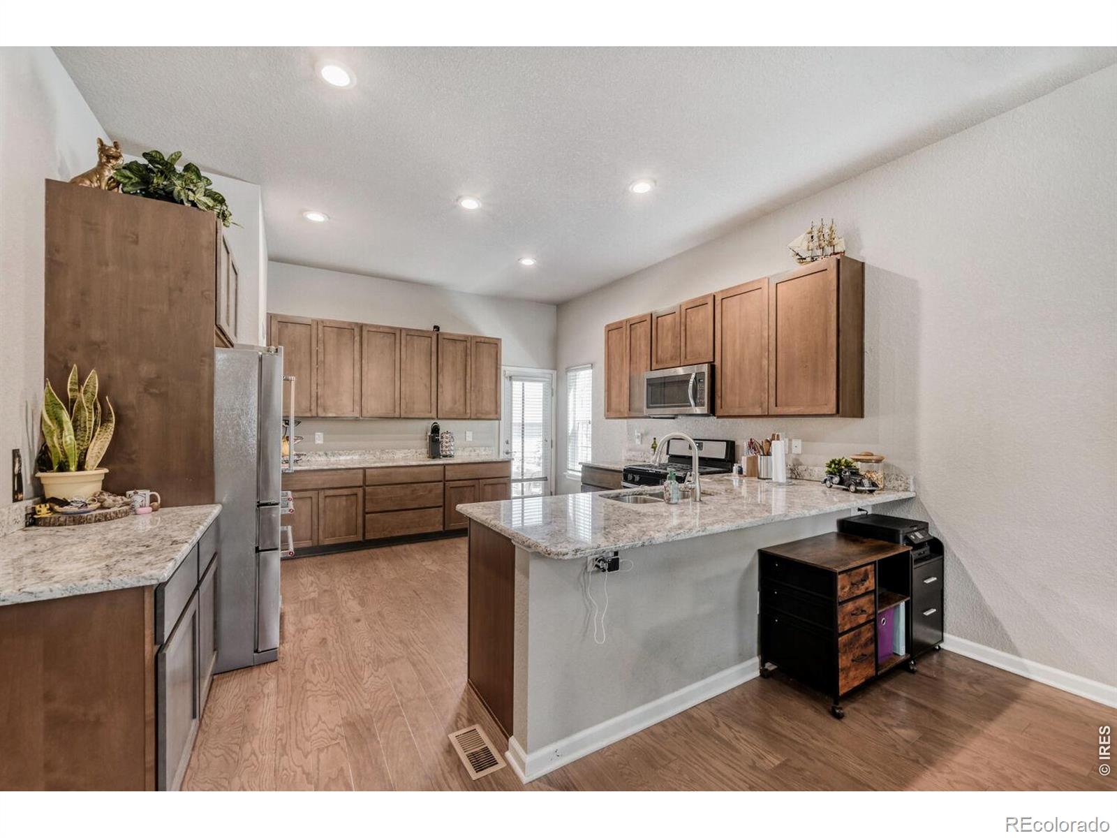 MLS Image #11 for 552  newton drive,loveland, Colorado