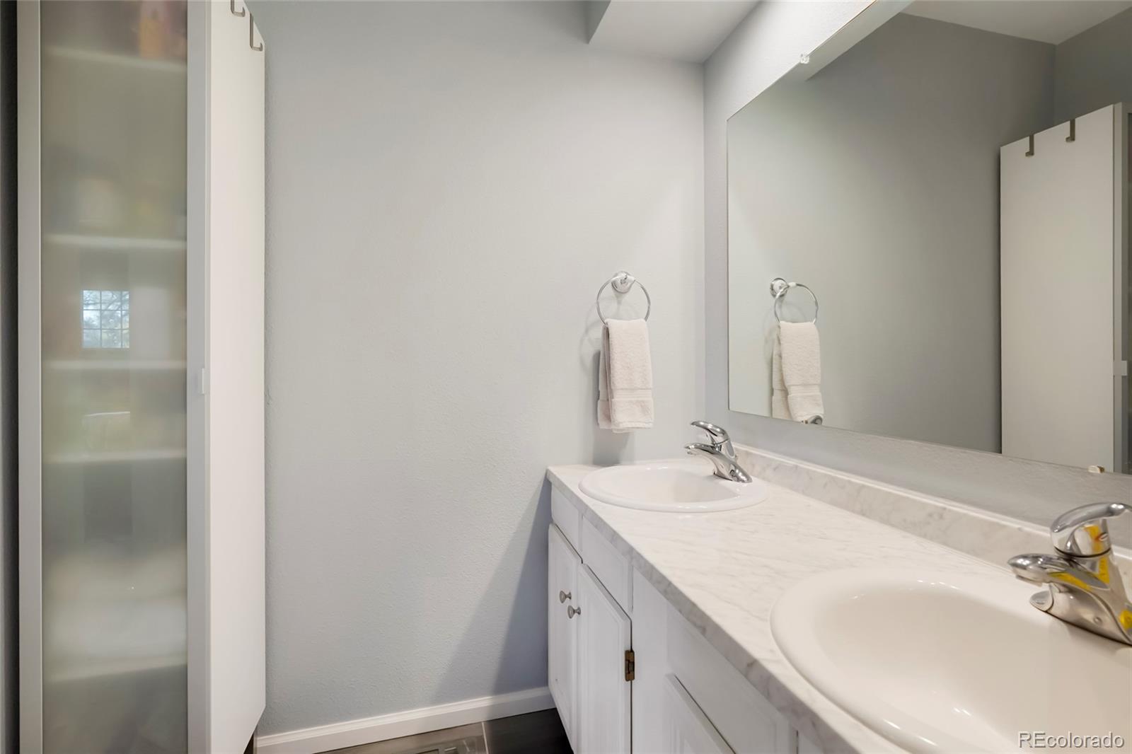 MLS Image #18 for 12502 e evans circle,aurora, Colorado