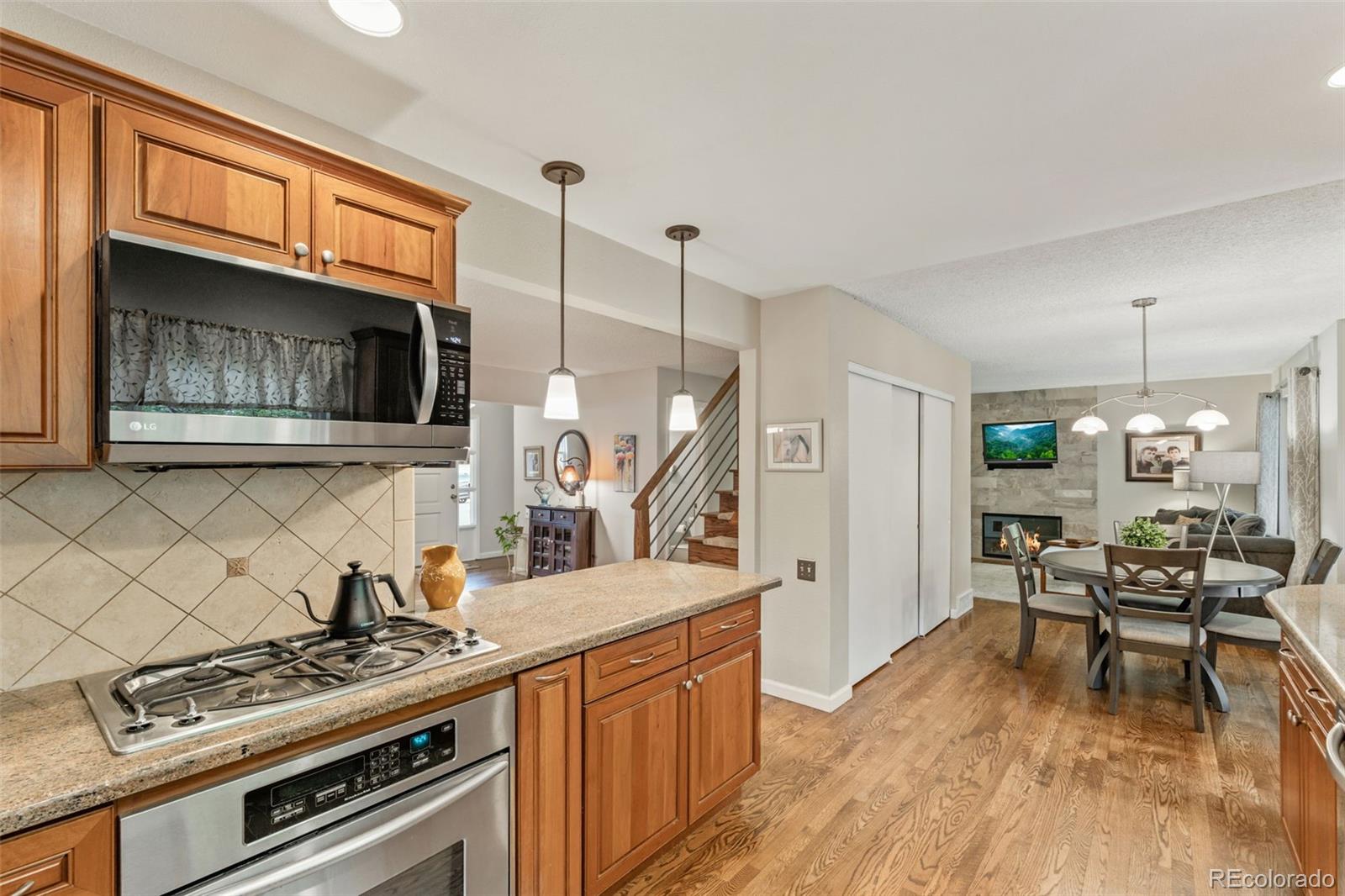 MLS Image #11 for 5717 s kenton street,englewood, Colorado