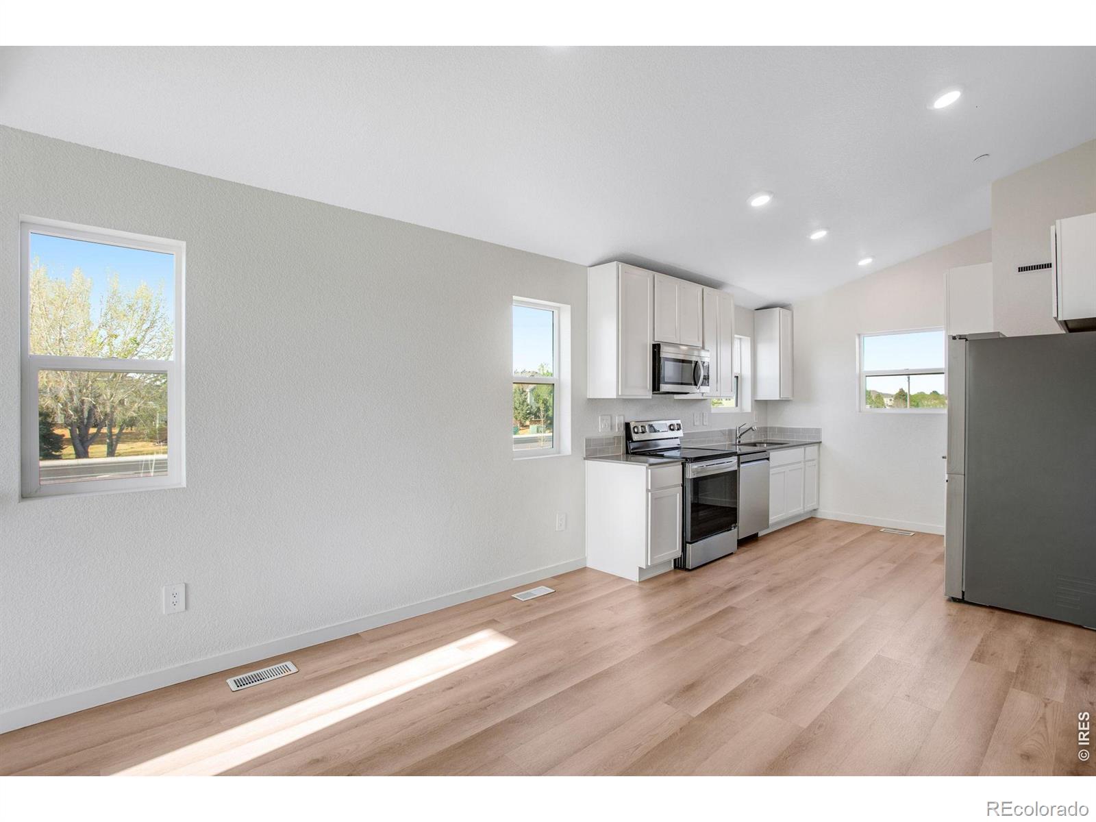 MLS Image #5 for 3701  katina way,evans, Colorado
