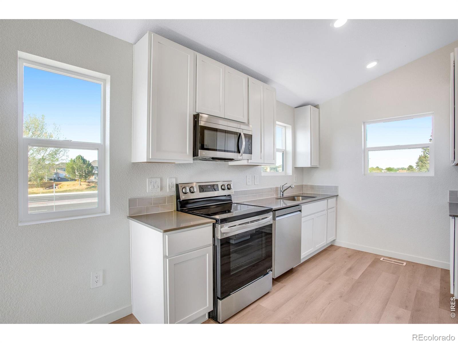 MLS Image #7 for 3701  katina way,evans, Colorado
