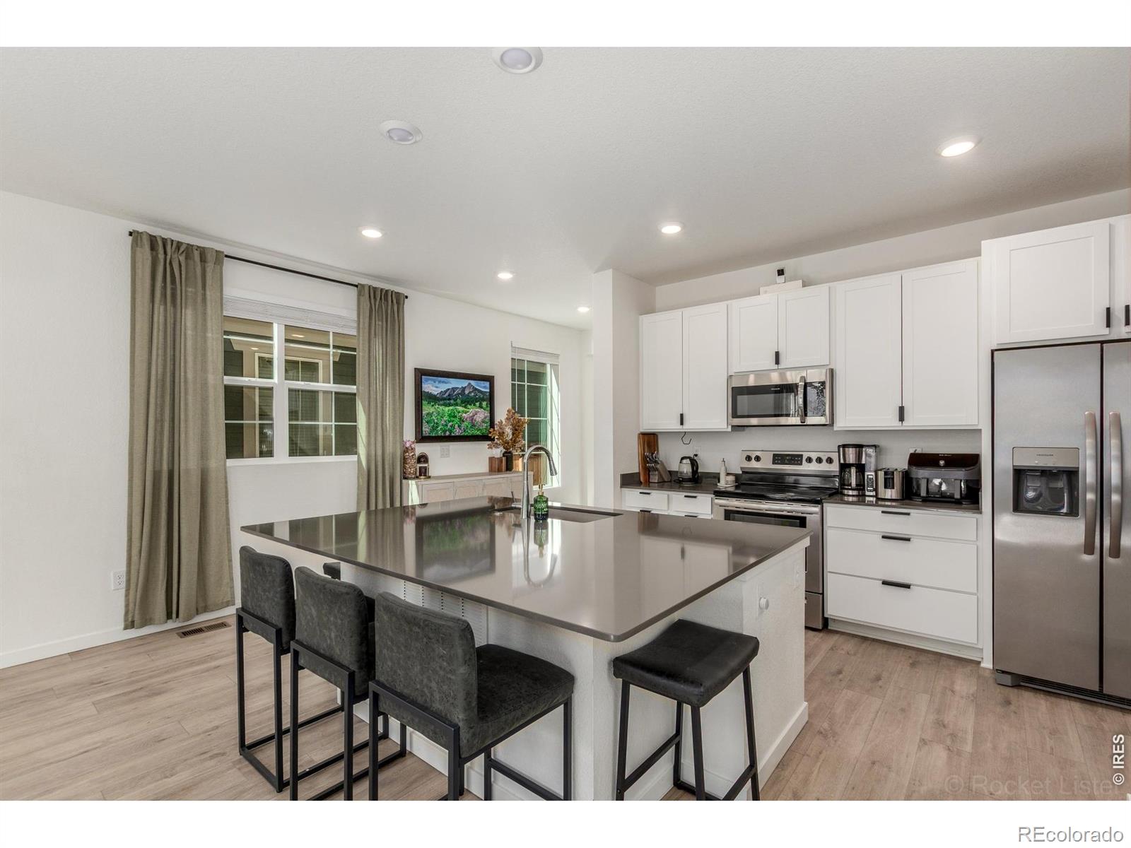 MLS Image #3 for 636  acorn place,lafayette, Colorado