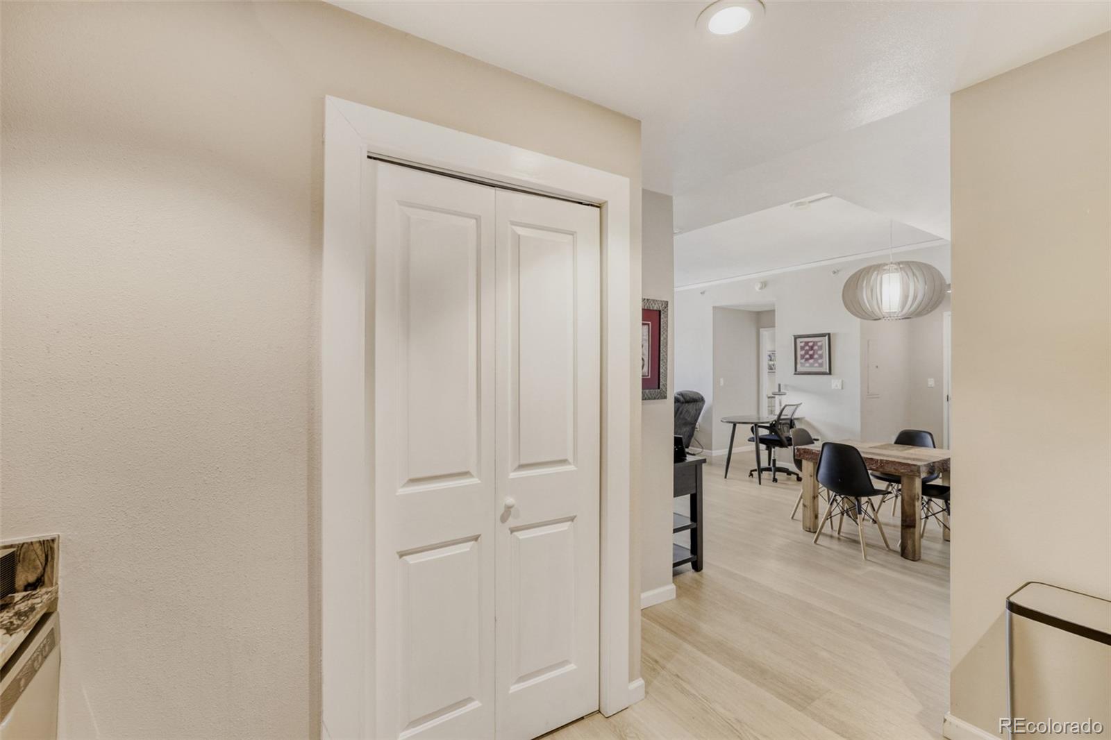 MLS Image #5 for 1975 n grant street 604,denver, Colorado