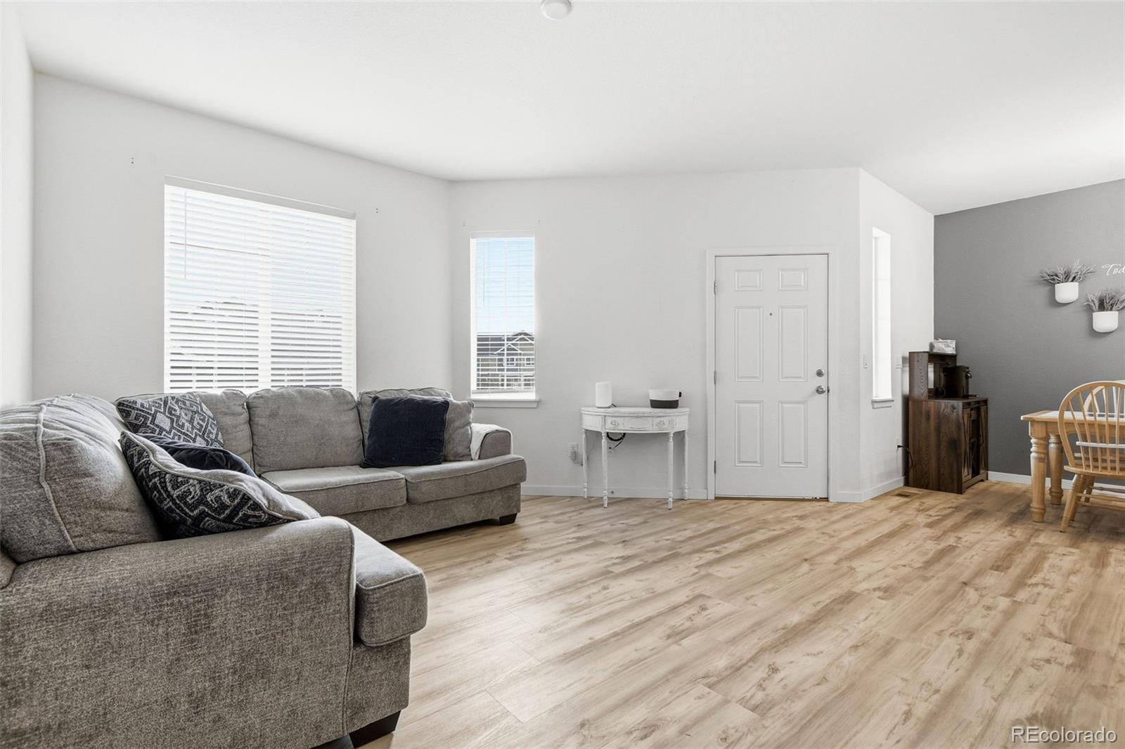 MLS Image #9 for 12940  jasmine street,thornton, Colorado