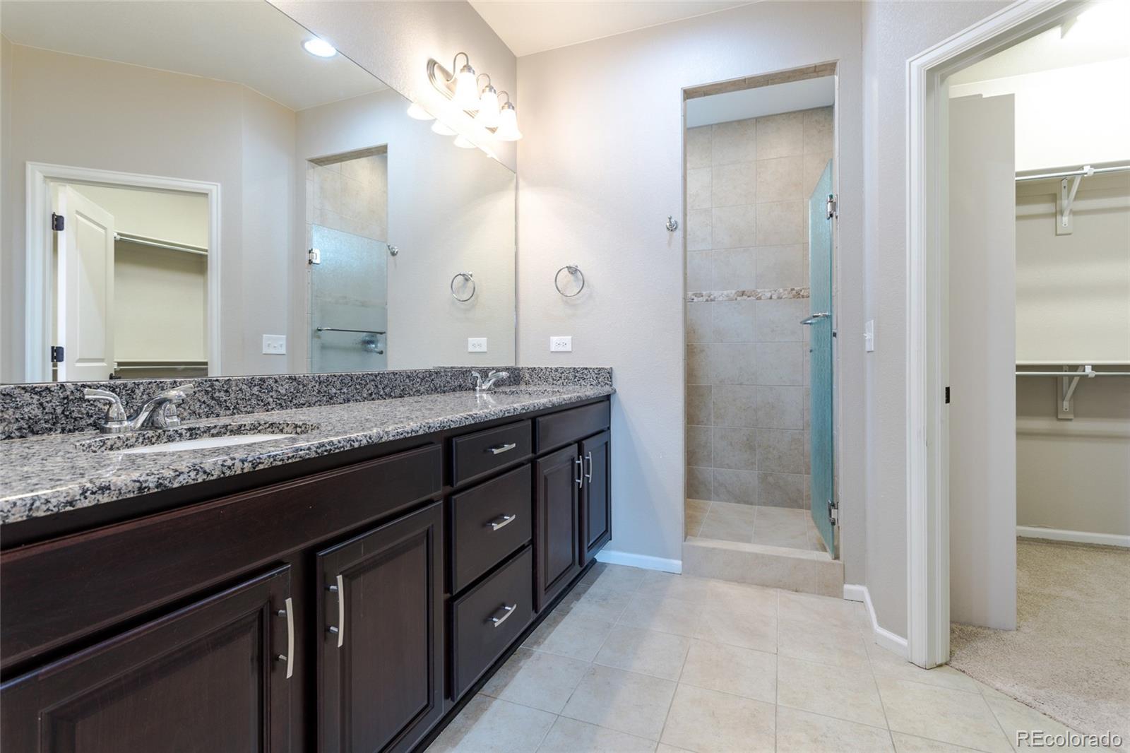 MLS Image #10 for 19754 e 54th place,denver, Colorado