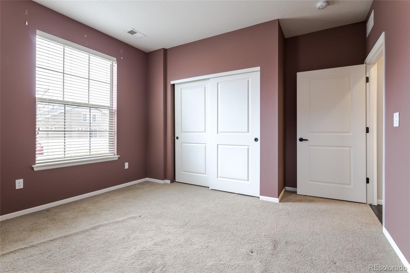 MLS Image #13 for 19754 e 54th place,denver, Colorado