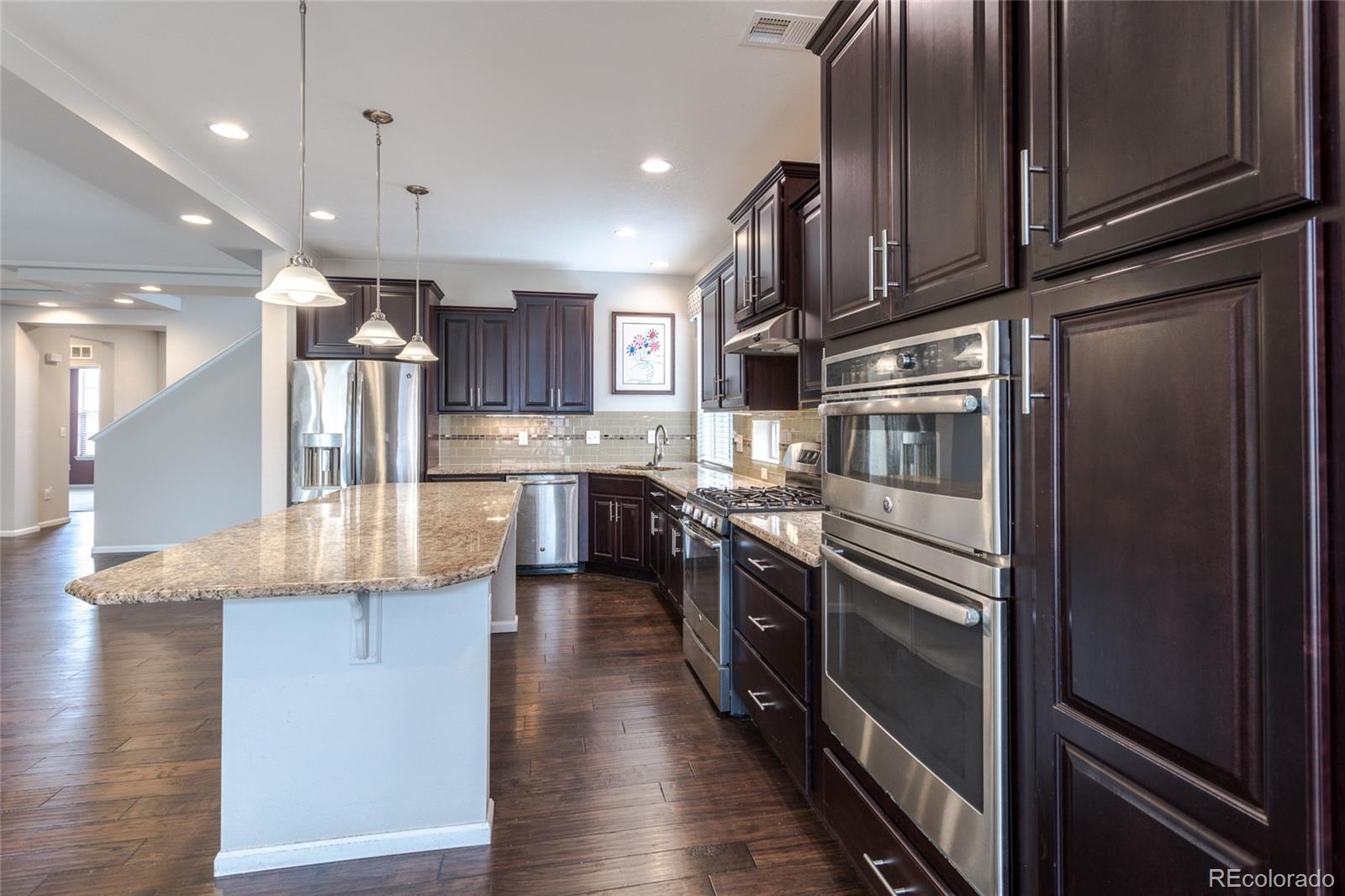 MLS Image #6 for 19754 e 54th place,denver, Colorado