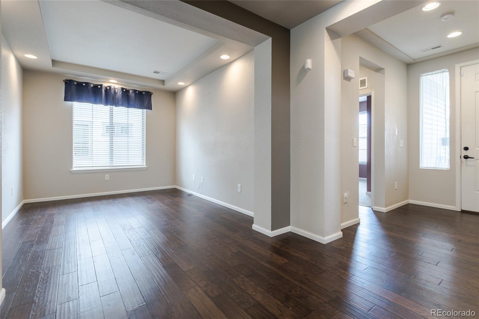 MLS Image #7 for 19754 e 54th place,denver, Colorado