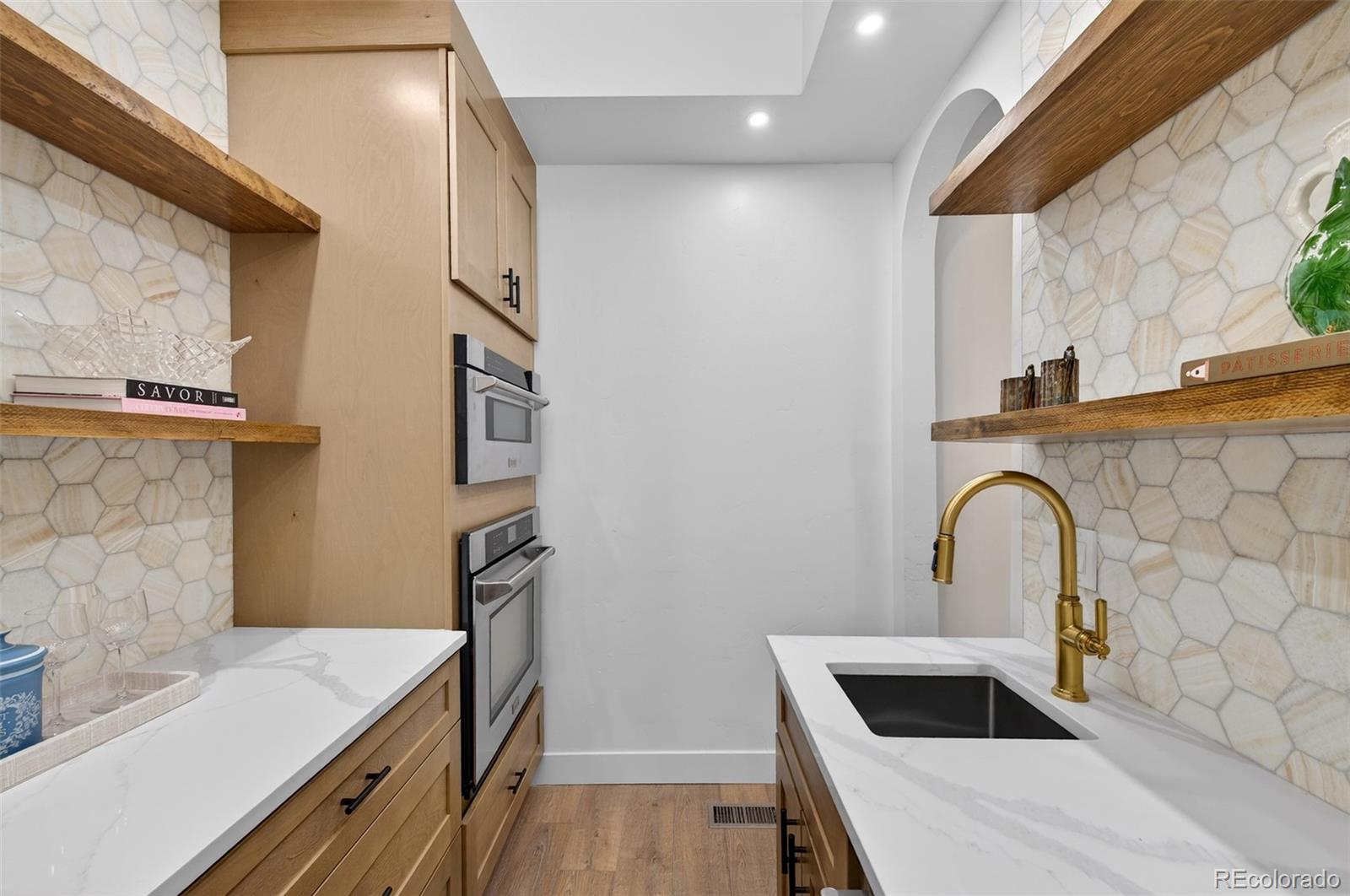 MLS Image #18 for 1120  monroe street,denver, Colorado