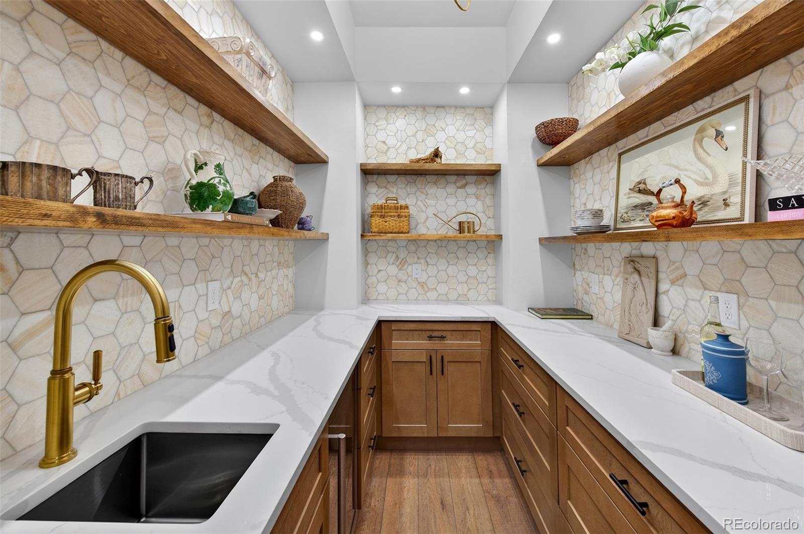 MLS Image #19 for 1120  monroe street,denver, Colorado