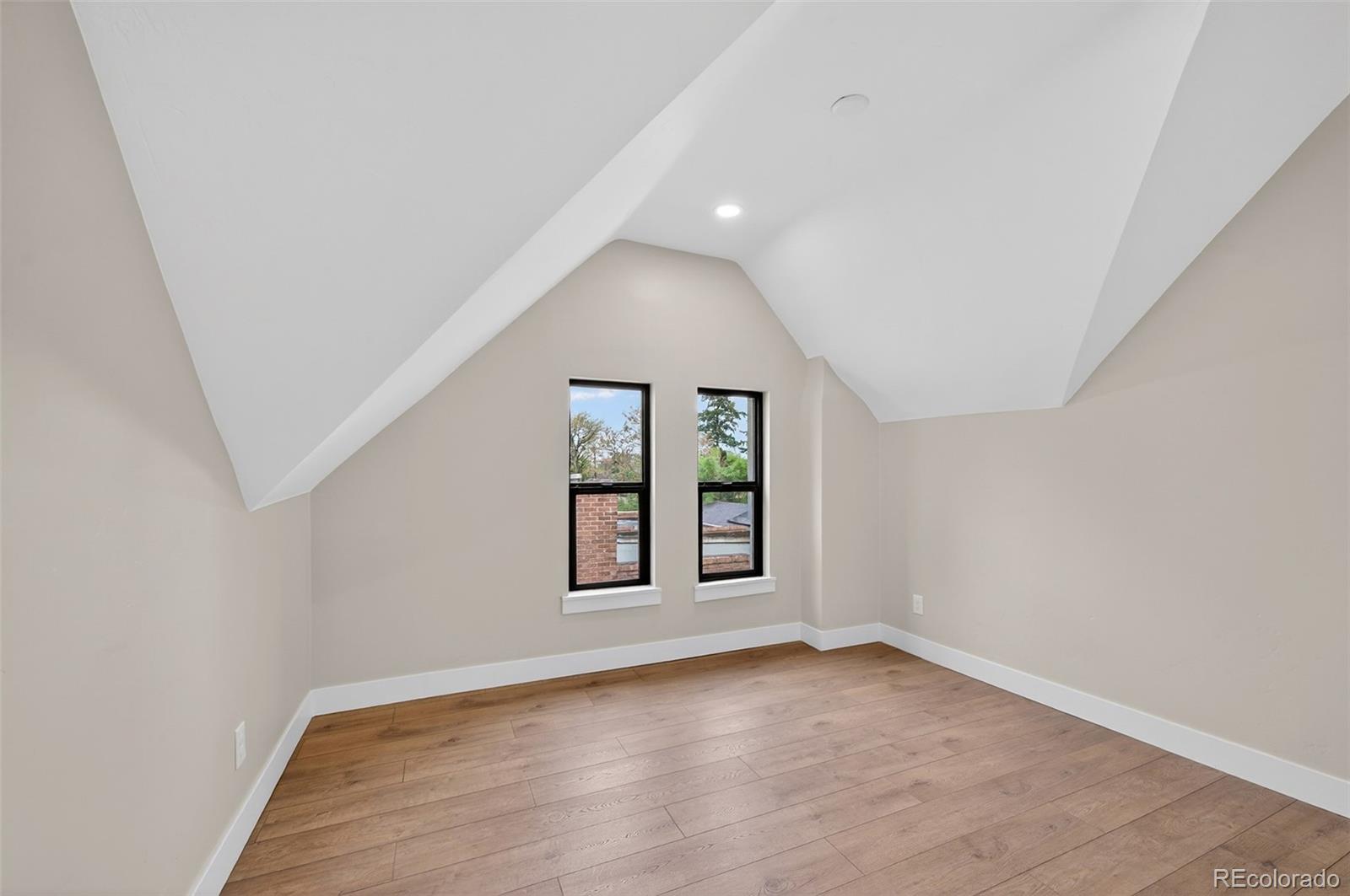 MLS Image #28 for 1120  monroe street,denver, Colorado