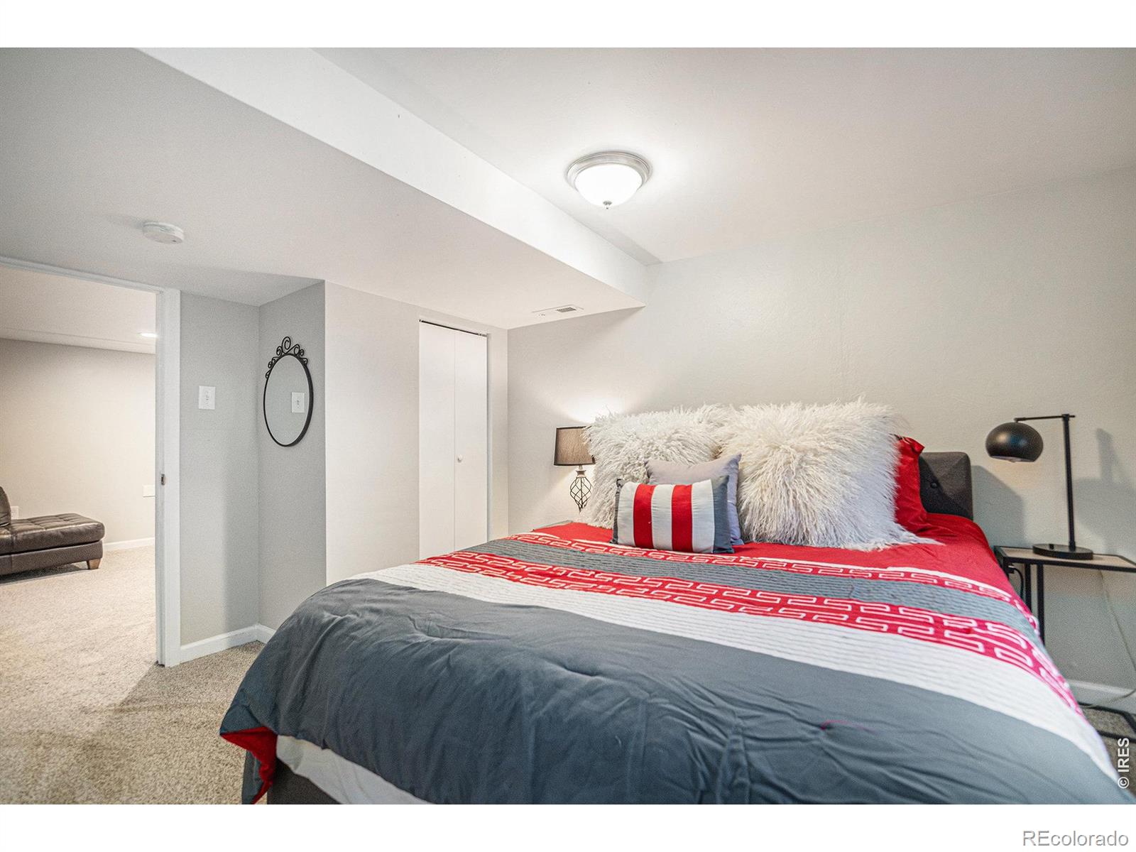 MLS Image #30 for 628 s jasmine way,denver, Colorado