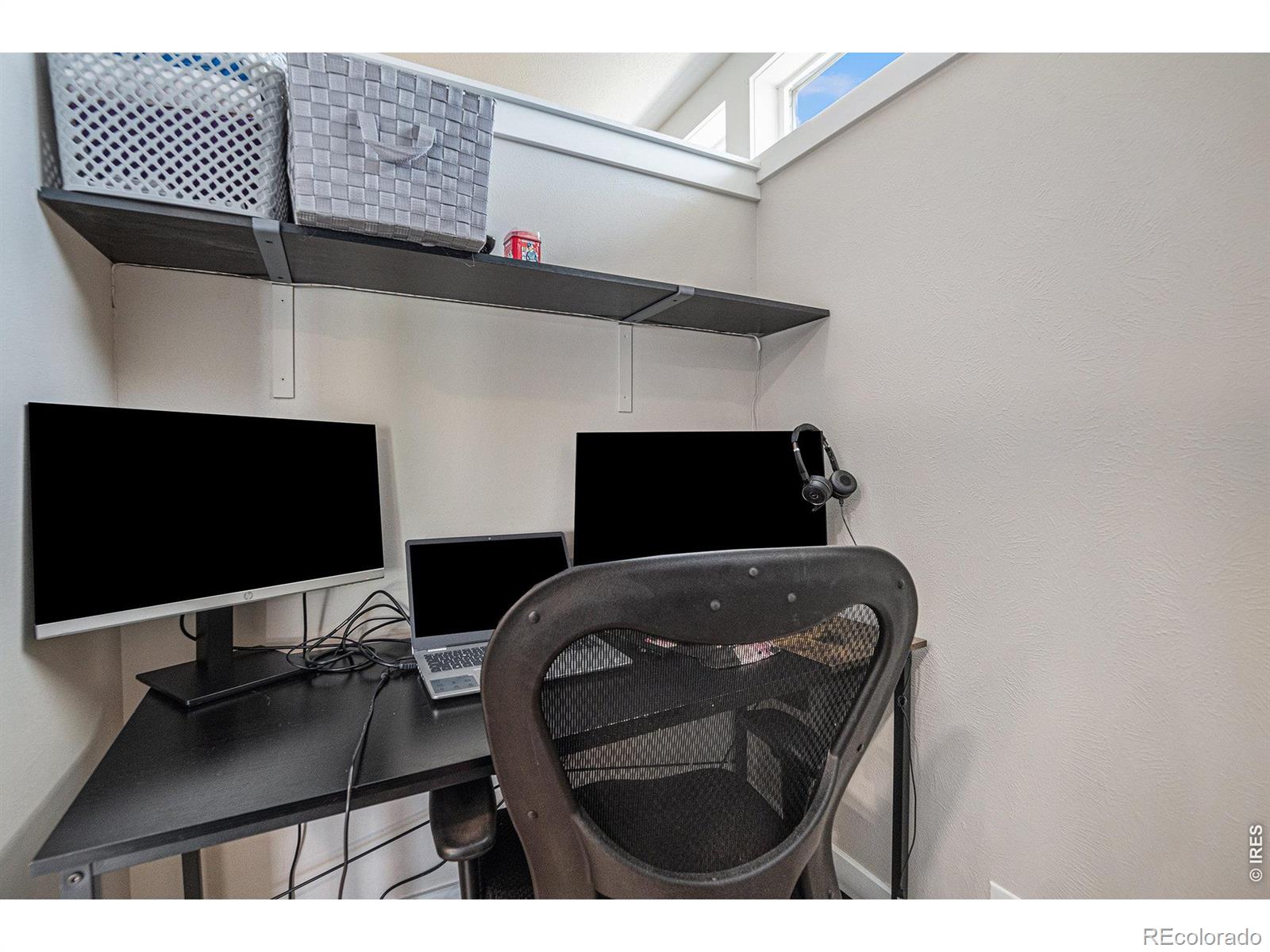 MLS Image #37 for 628 s jasmine way,denver, Colorado