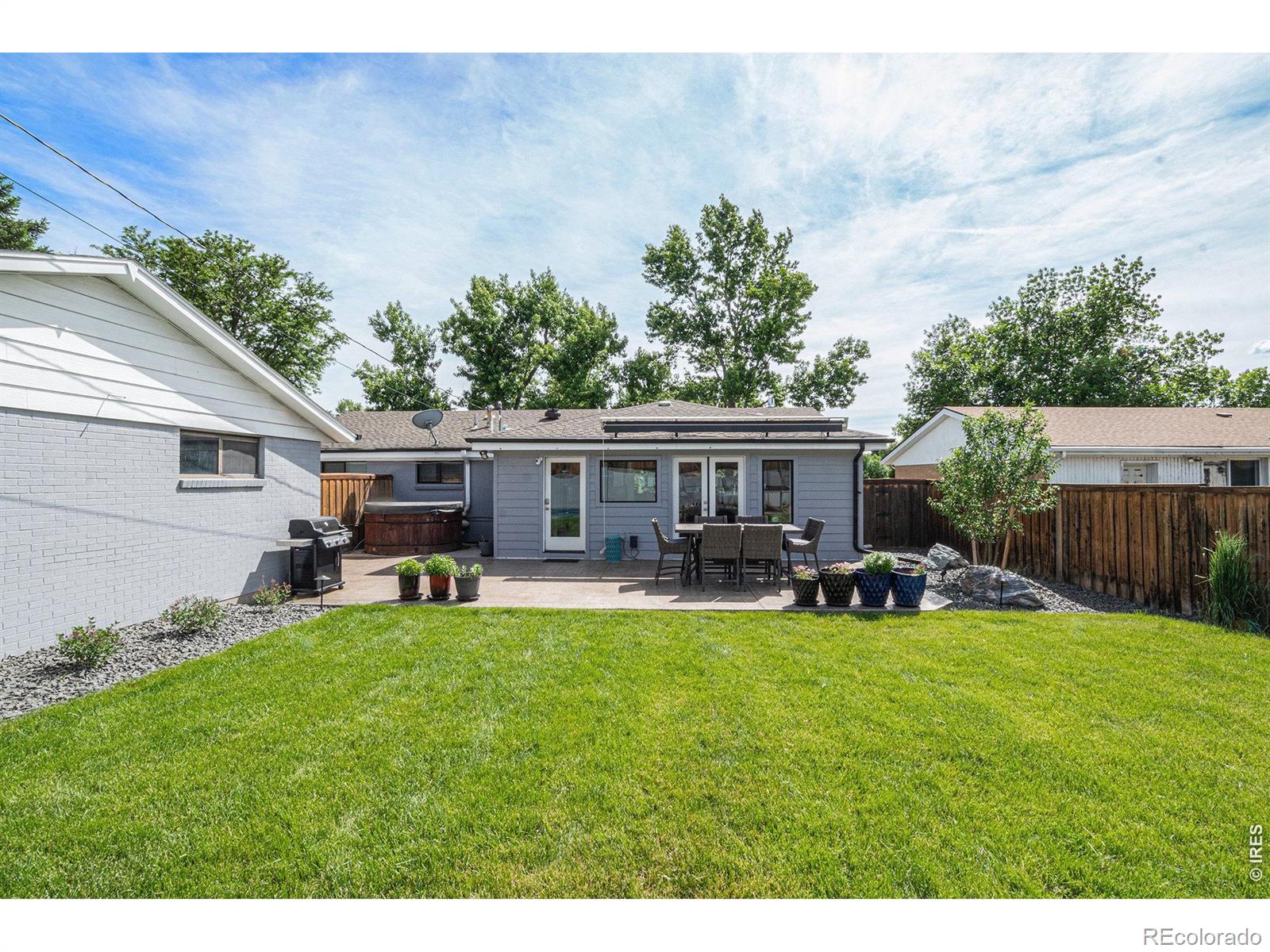 MLS Image #43 for 628 s jasmine way,denver, Colorado