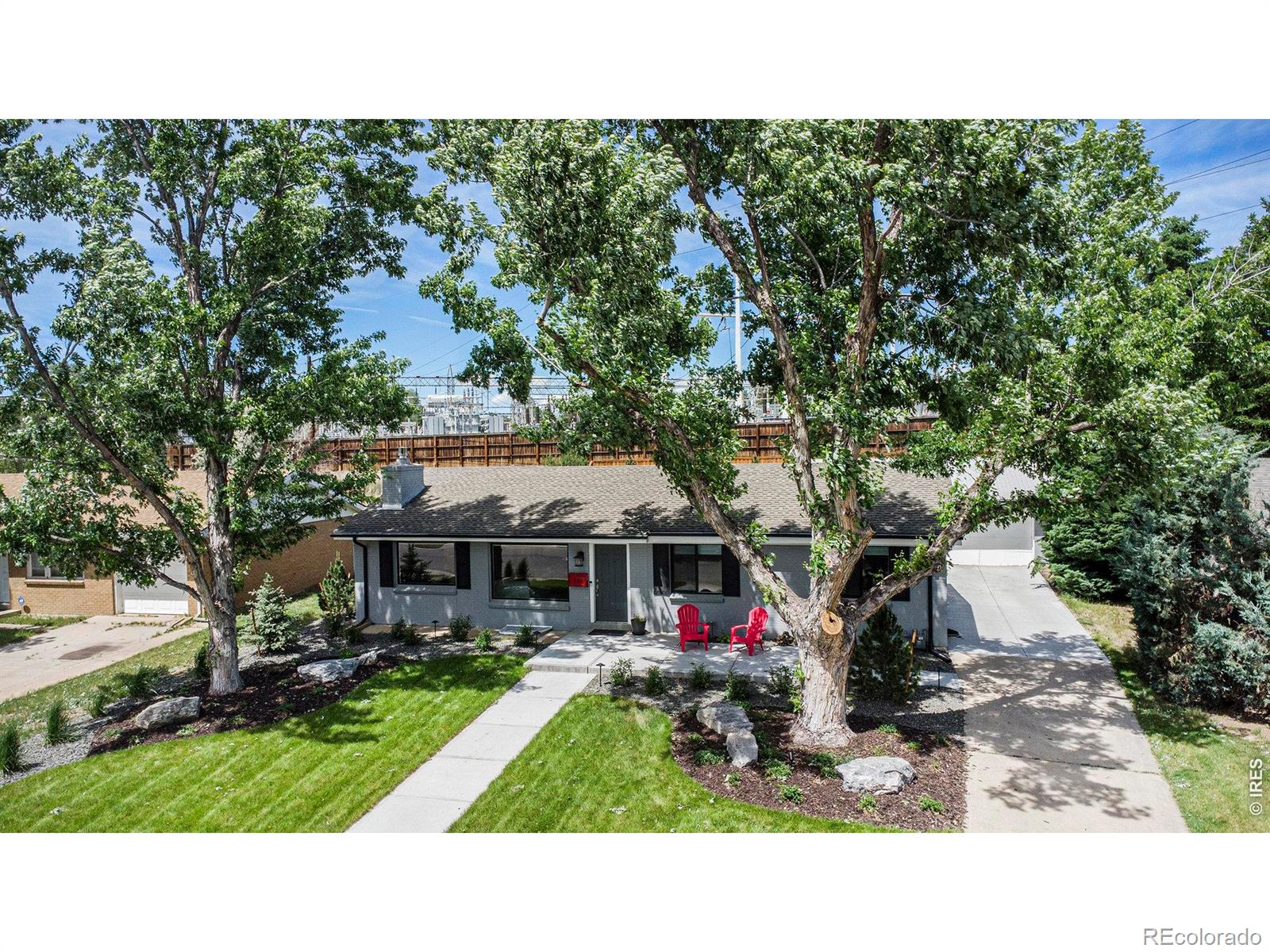 MLS Image #5 for 628 s jasmine way,denver, Colorado