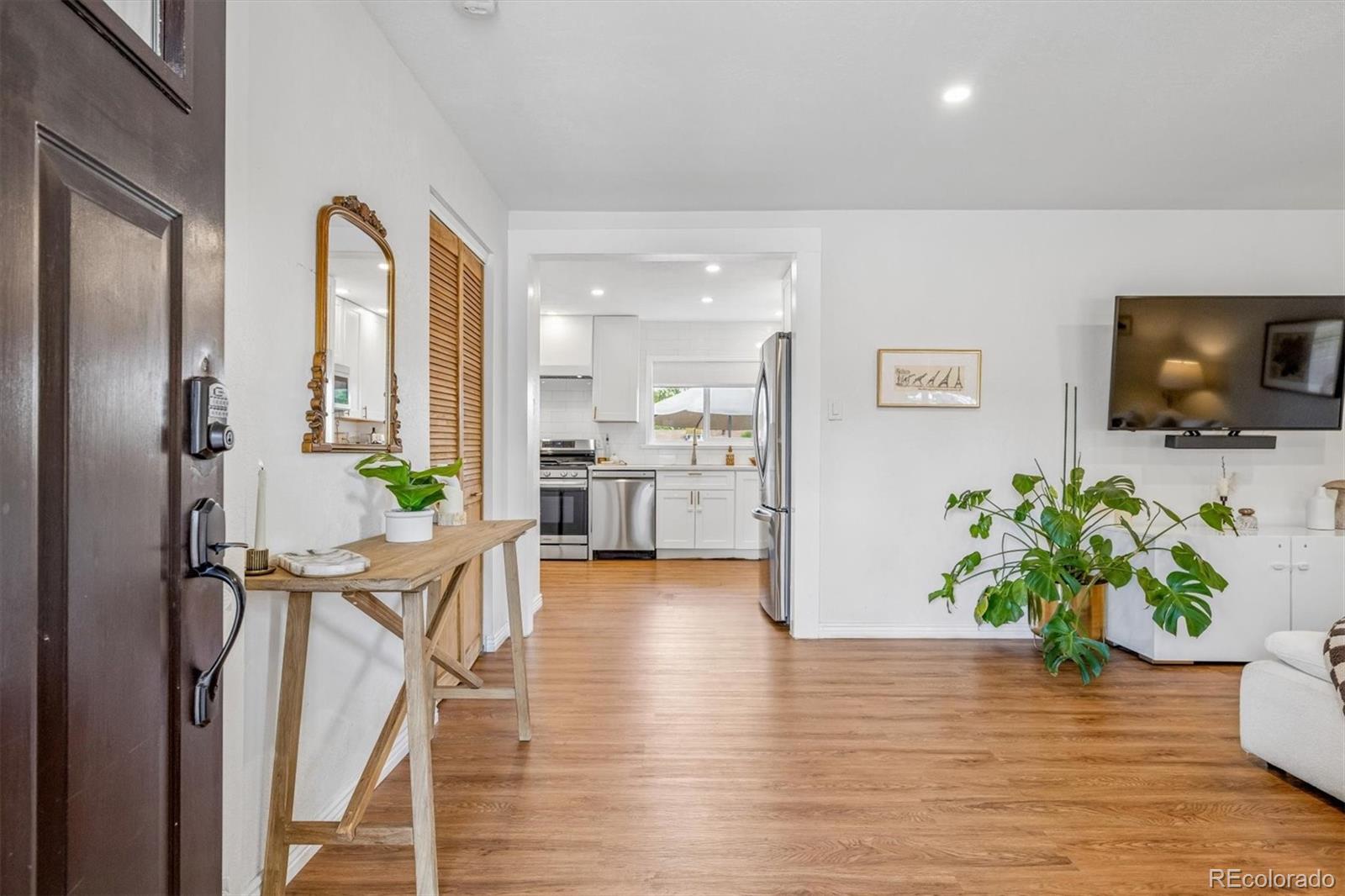 MLS Image #6 for 1630 s lowell boulevard,denver, Colorado