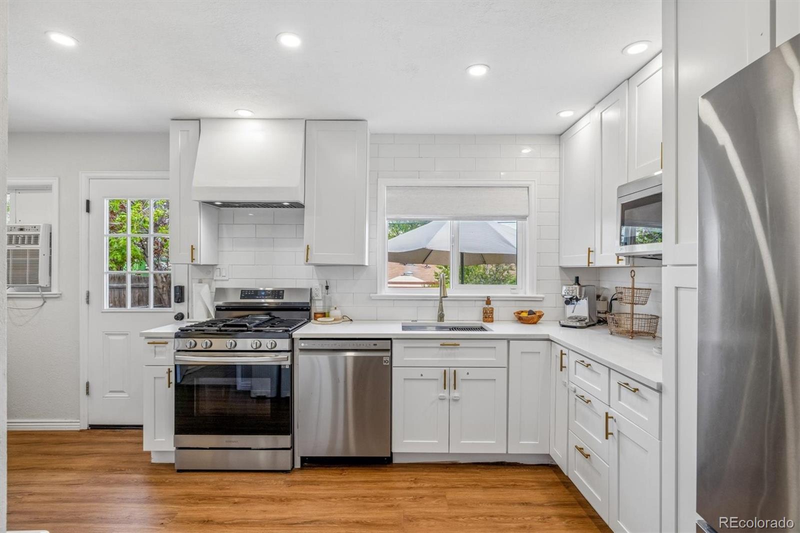 MLS Image #9 for 1630 s lowell boulevard,denver, Colorado