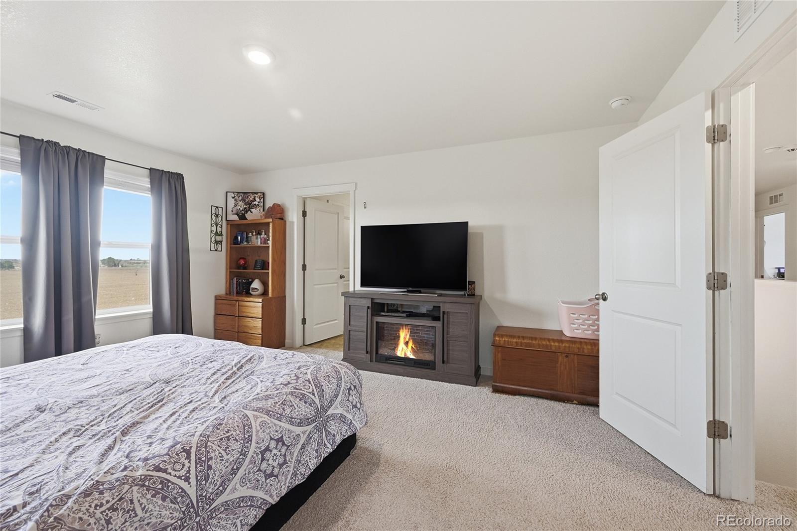 MLS Image #16 for 281  raven lane,johnstown, Colorado