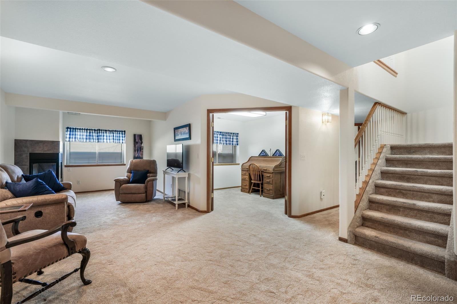 MLS Image #27 for 270  luxury lane,colorado springs, Colorado