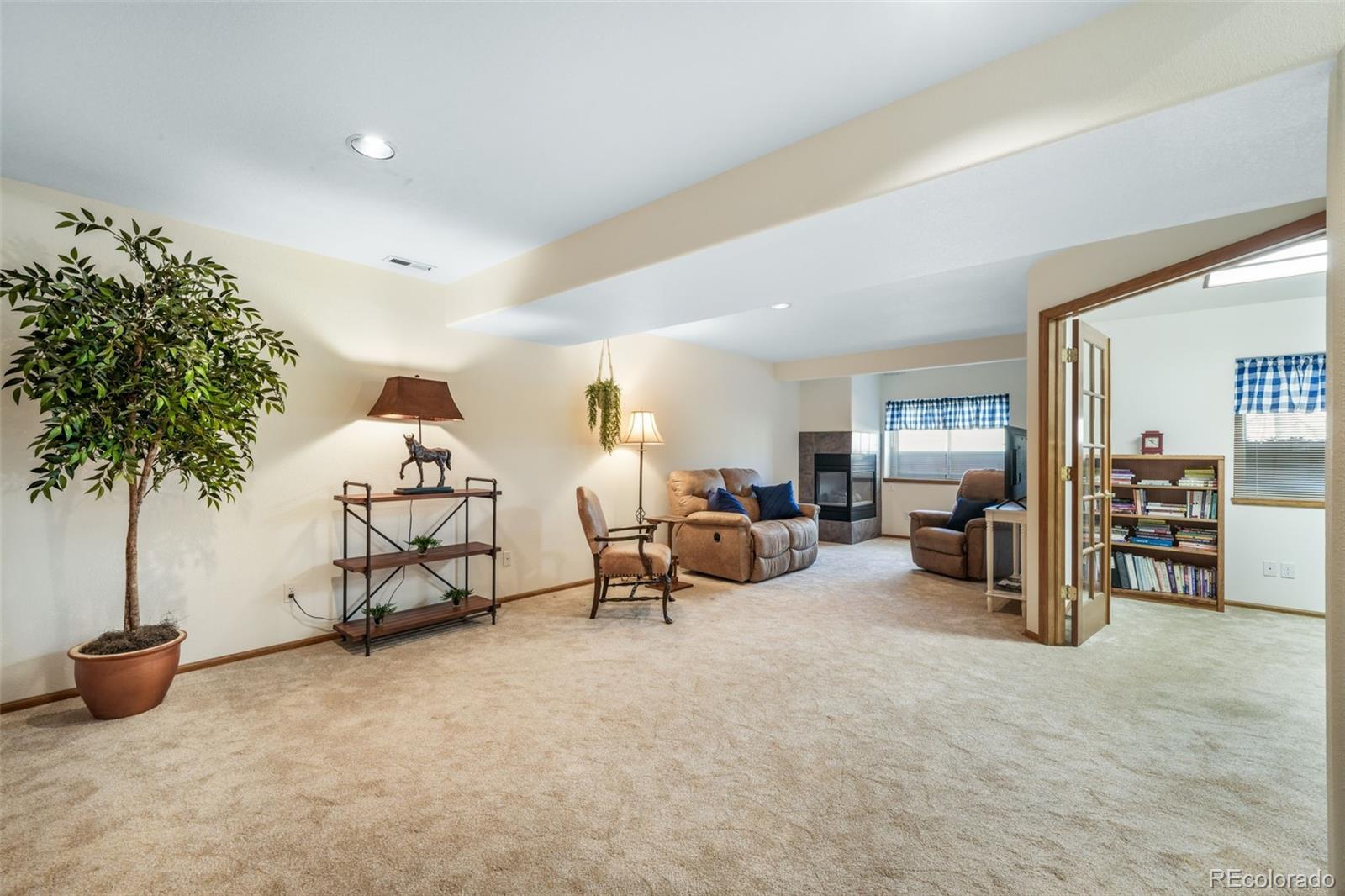MLS Image #30 for 270  luxury lane,colorado springs, Colorado
