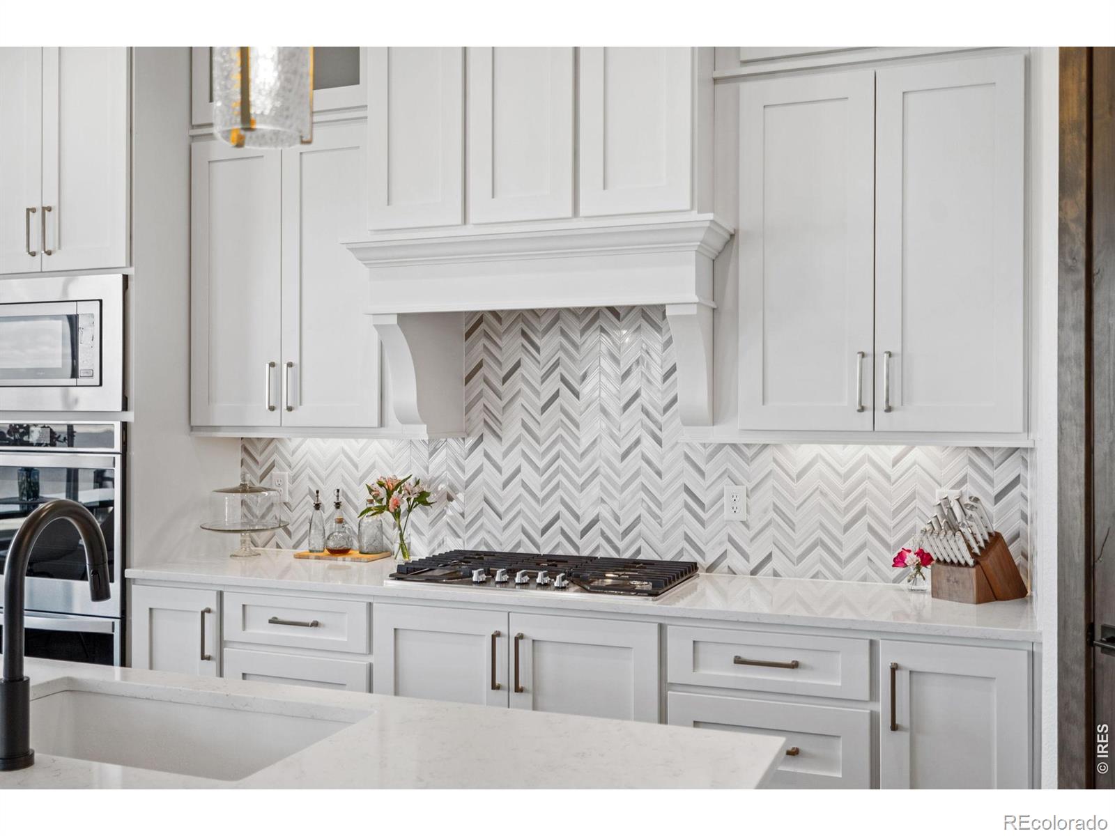 MLS Image #8 for 2922  lake verna drive,loveland, Colorado