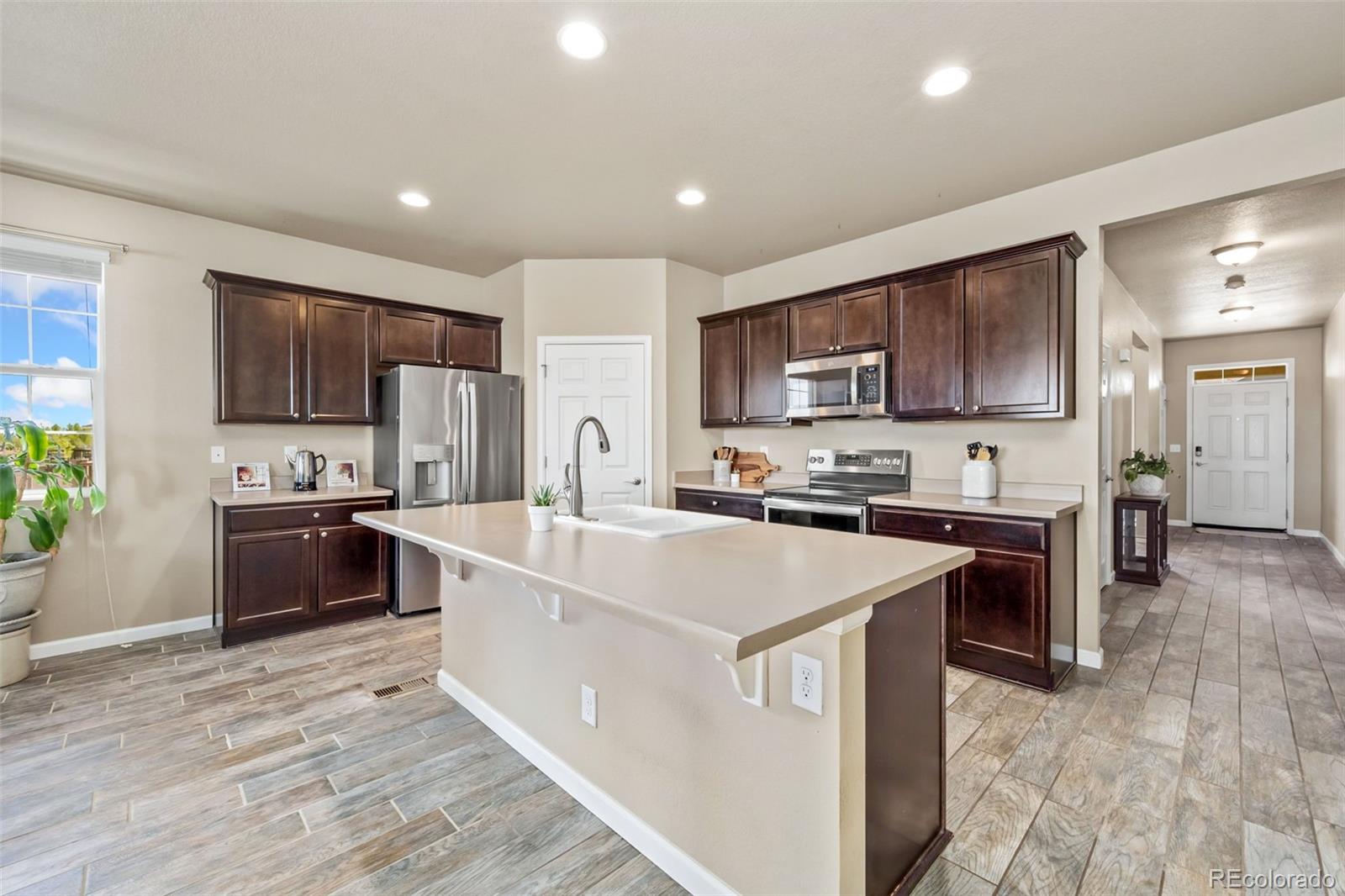 MLS Image #11 for 10398  stagecoach avenue,firestone, Colorado
