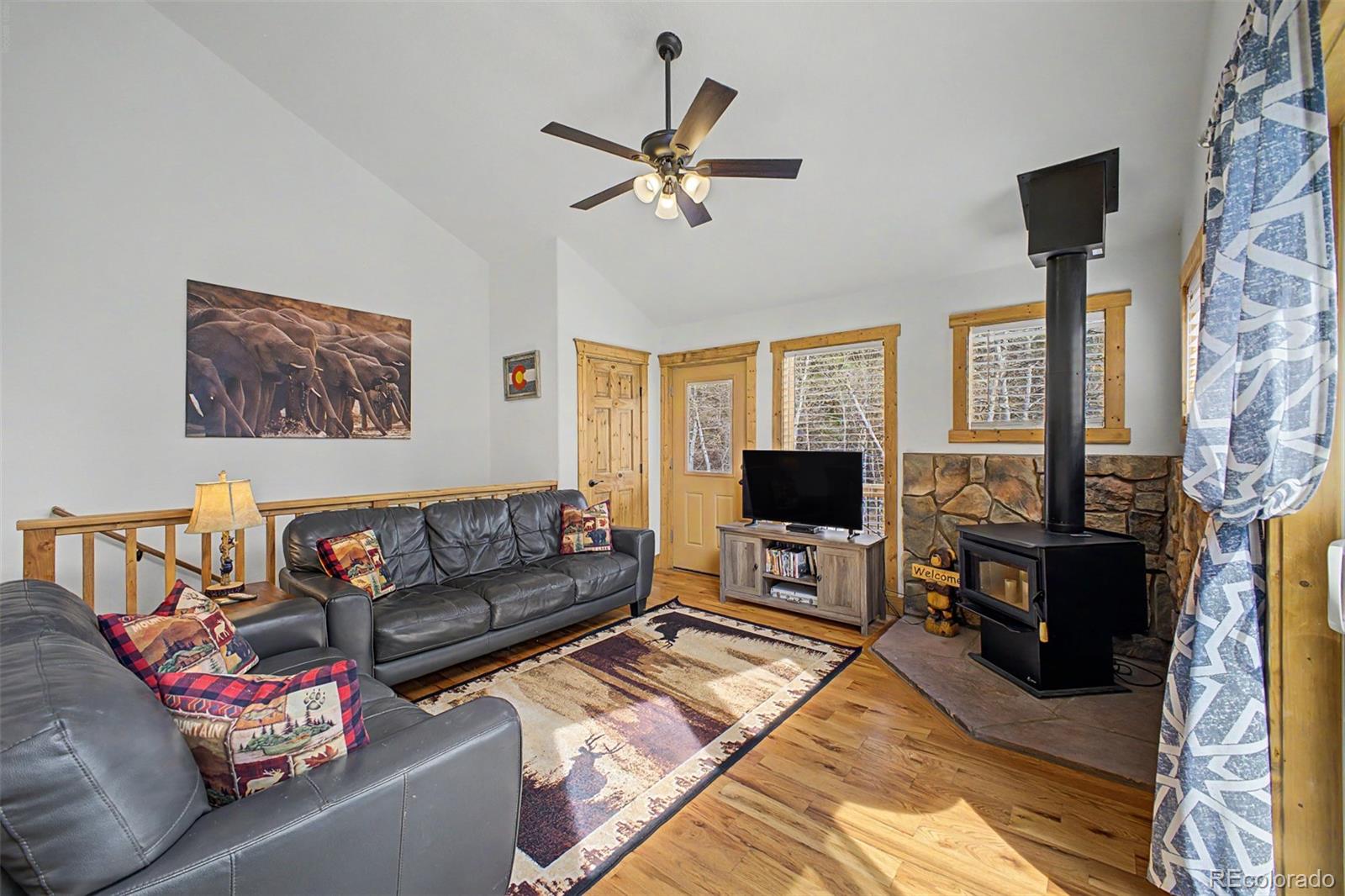 MLS Image #10 for 321 e cline drive,shawnee, Colorado