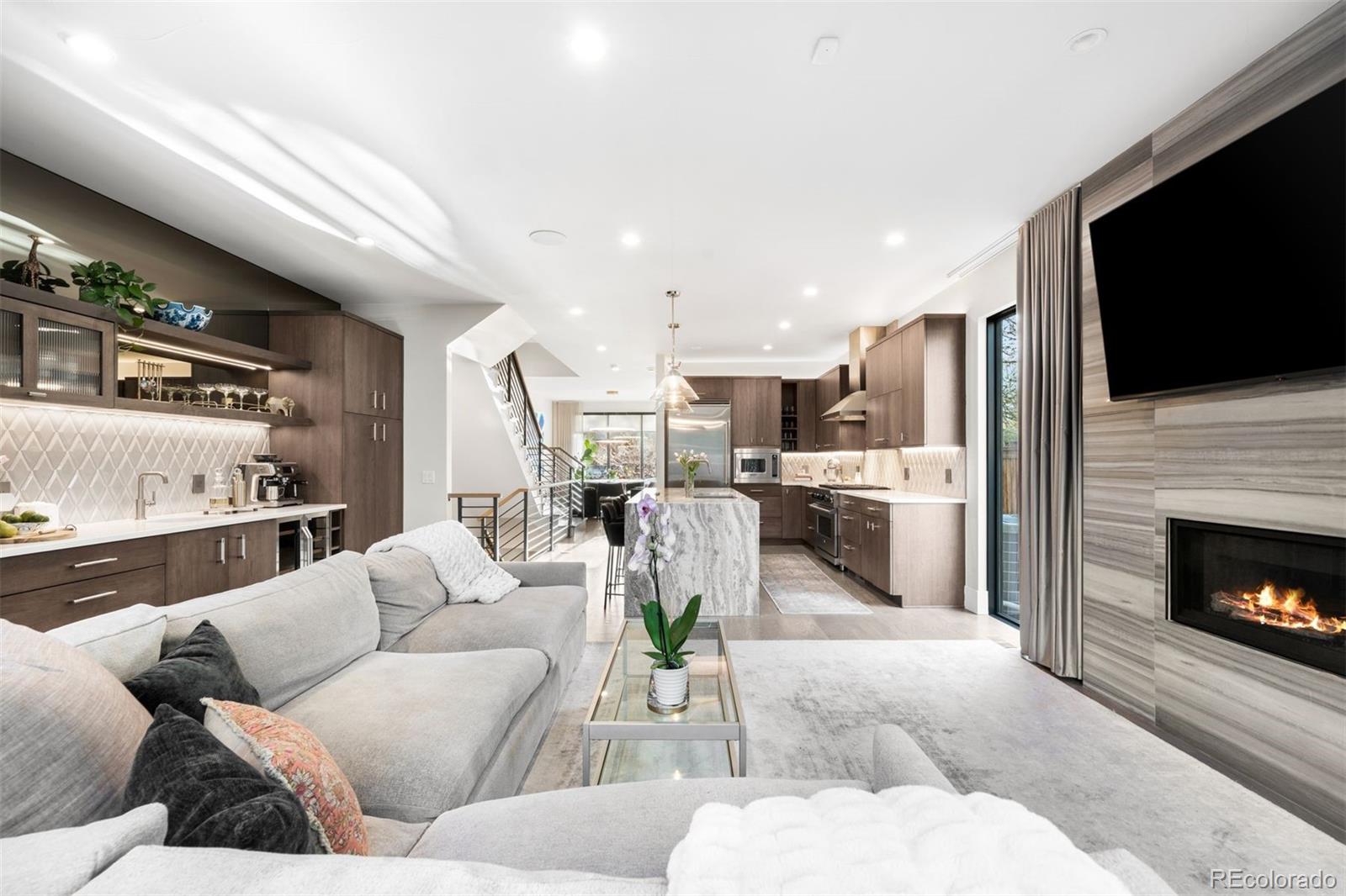 MLS Image #17 for 750  bellaire street,denver, Colorado
