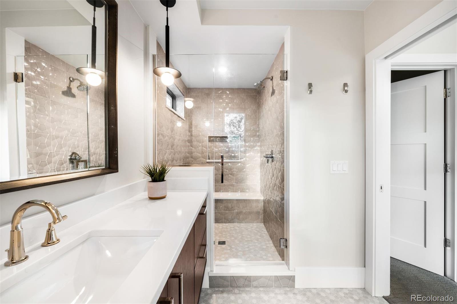 MLS Image #22 for 750  bellaire street,denver, Colorado
